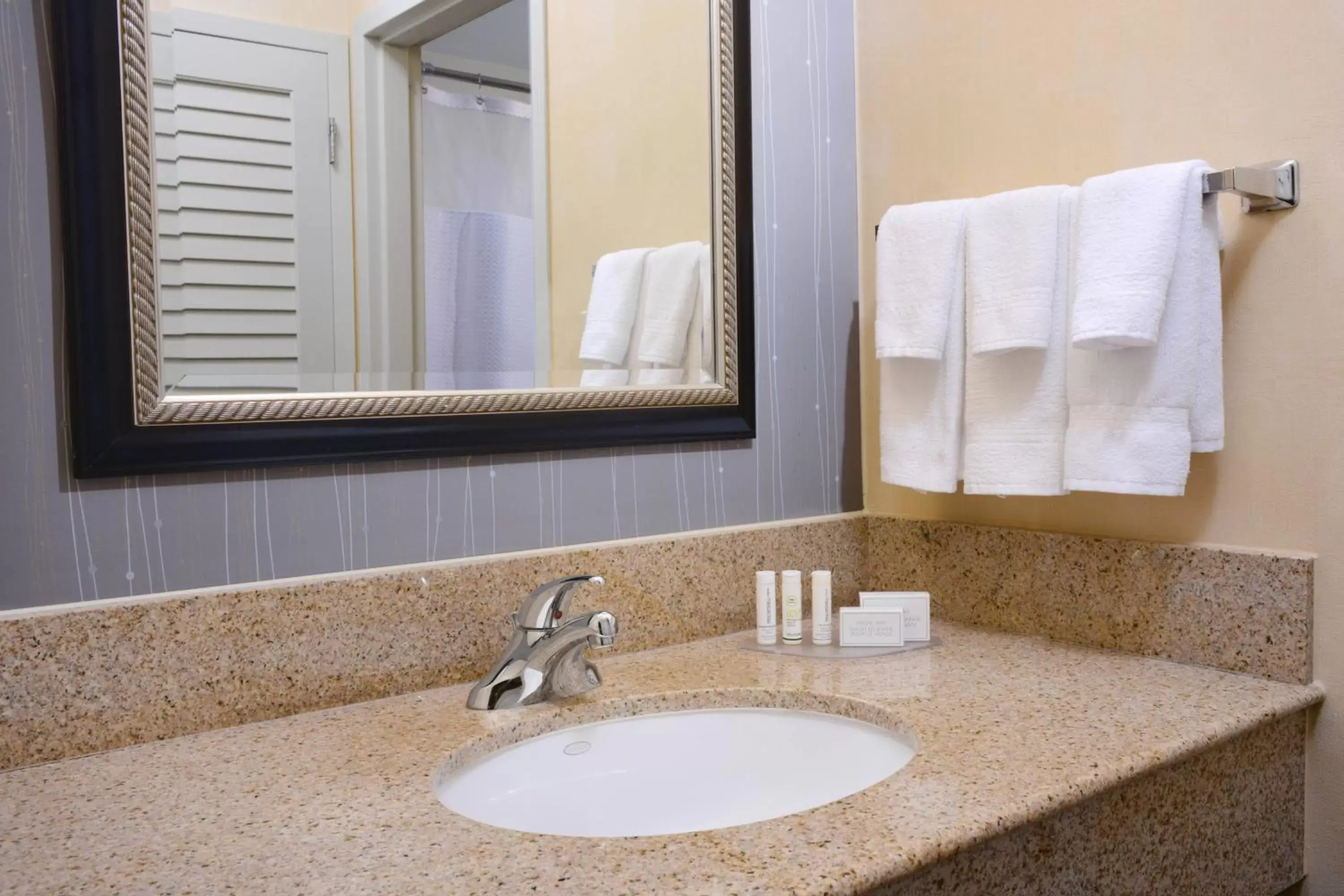 Bathroom in Courtyard by Marriott Oklahoma City Airport