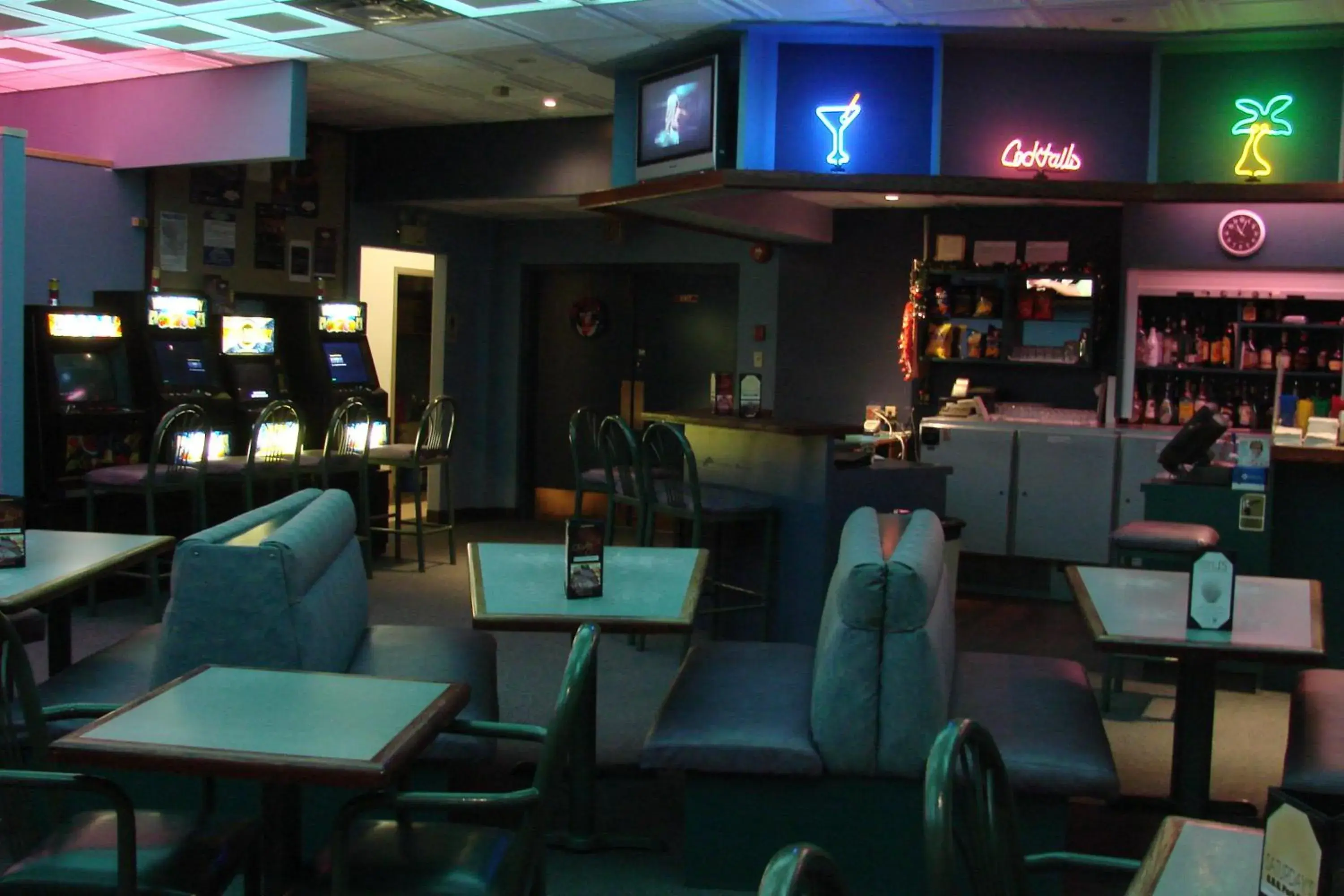 Lounge or bar, Restaurant/Places to Eat in Greenhead Motel & Restaurant