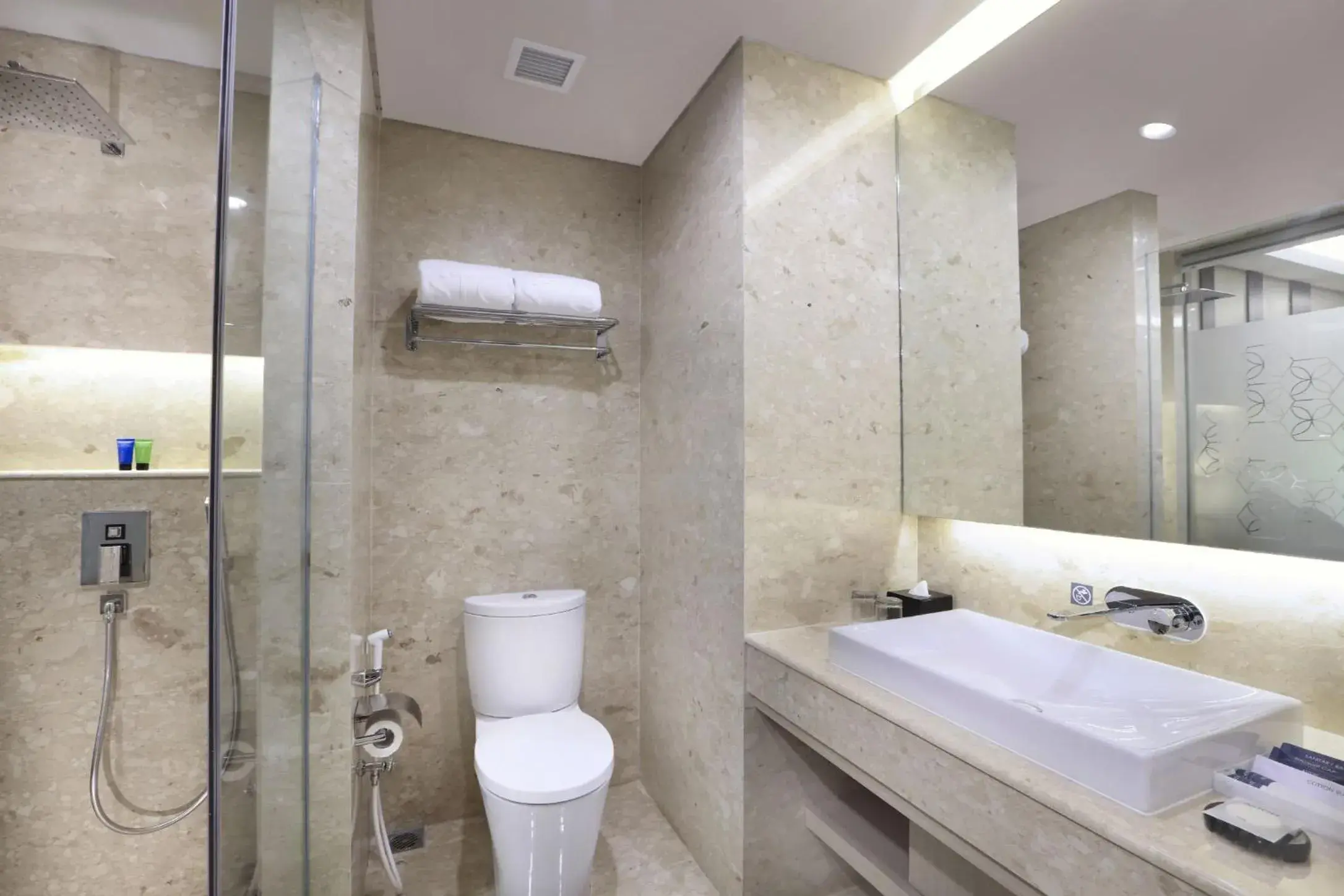 Bathroom in ASTON Kartika Grogol Hotel & Conference Center