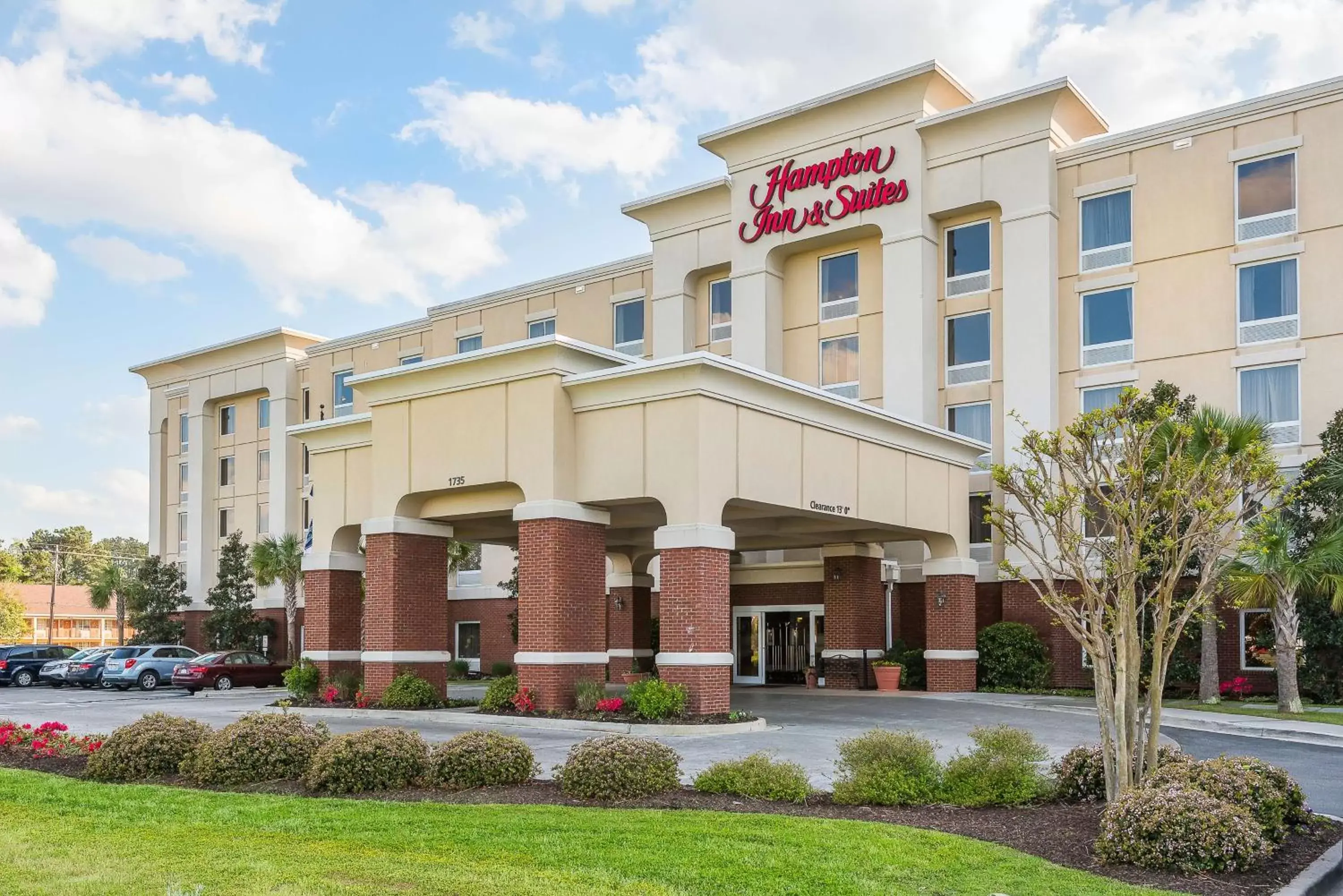 Property Building in Hampton Inn By Hilton & Suites Florence-North/I-95