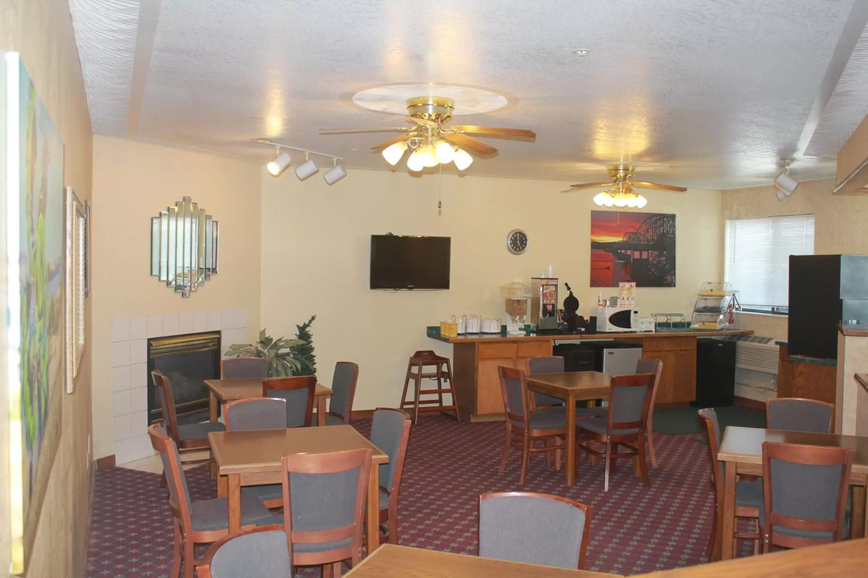 Restaurant/Places to Eat in Econo Lodge Oacoma