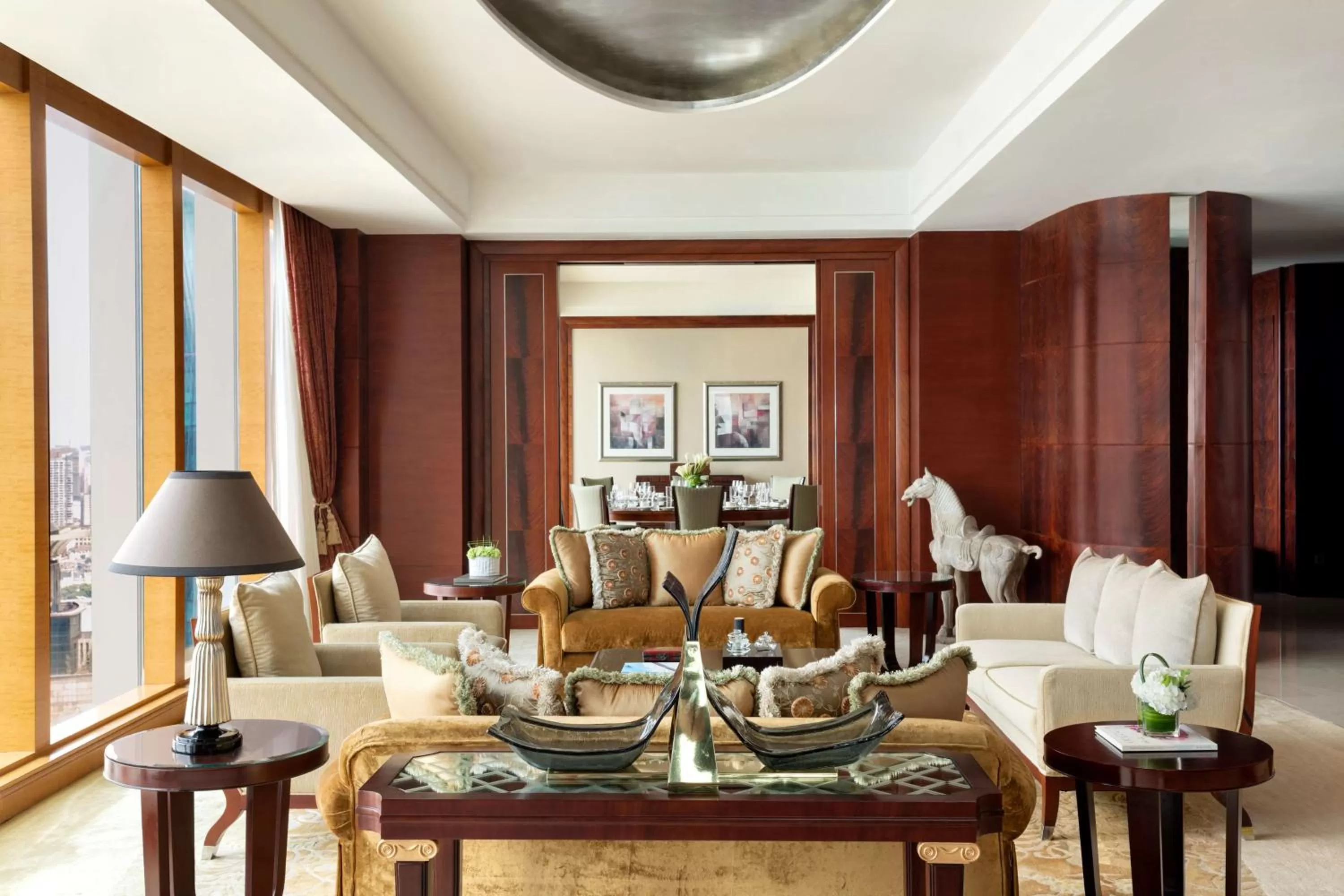 Photo of the whole room in Pudong Shangri-La, Shanghai