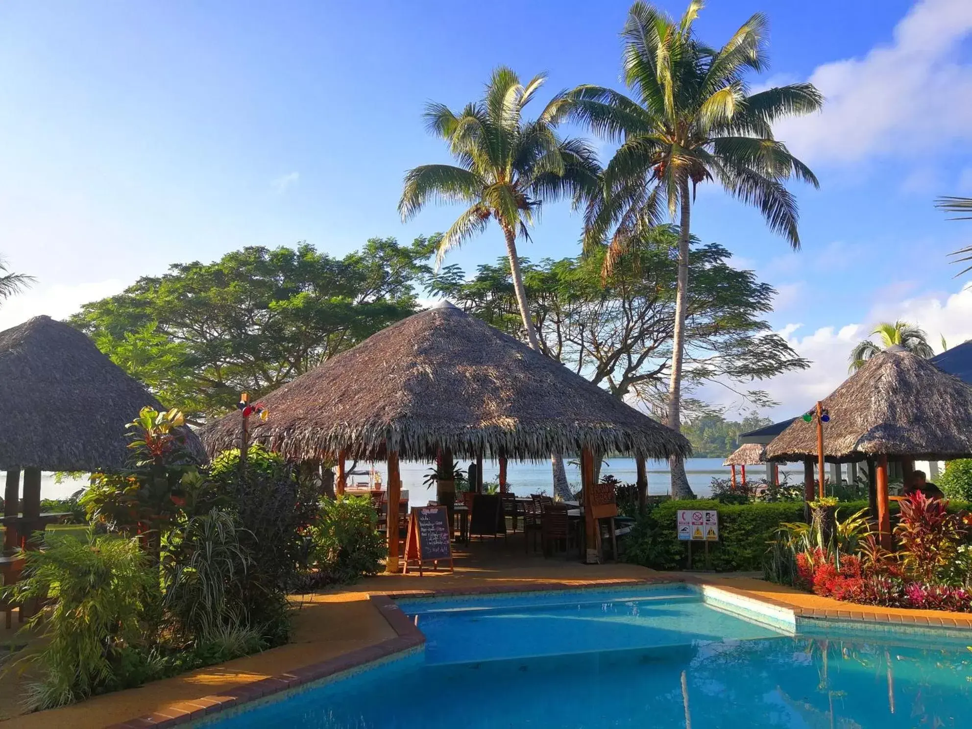 Pool view, Swimming Pool in Poppy's on the Lagoon