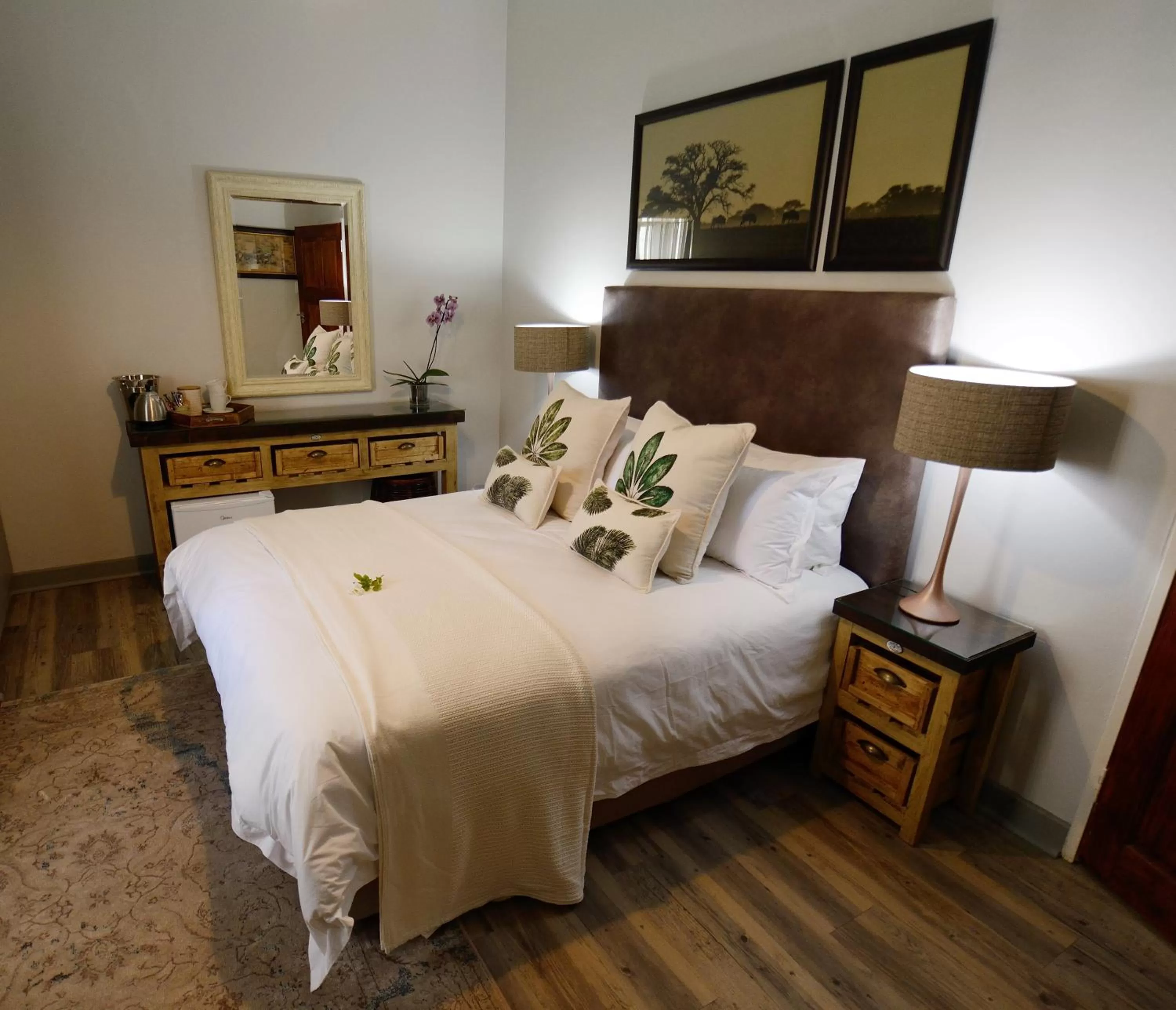 Bed in Jonkershoek Guest Farm