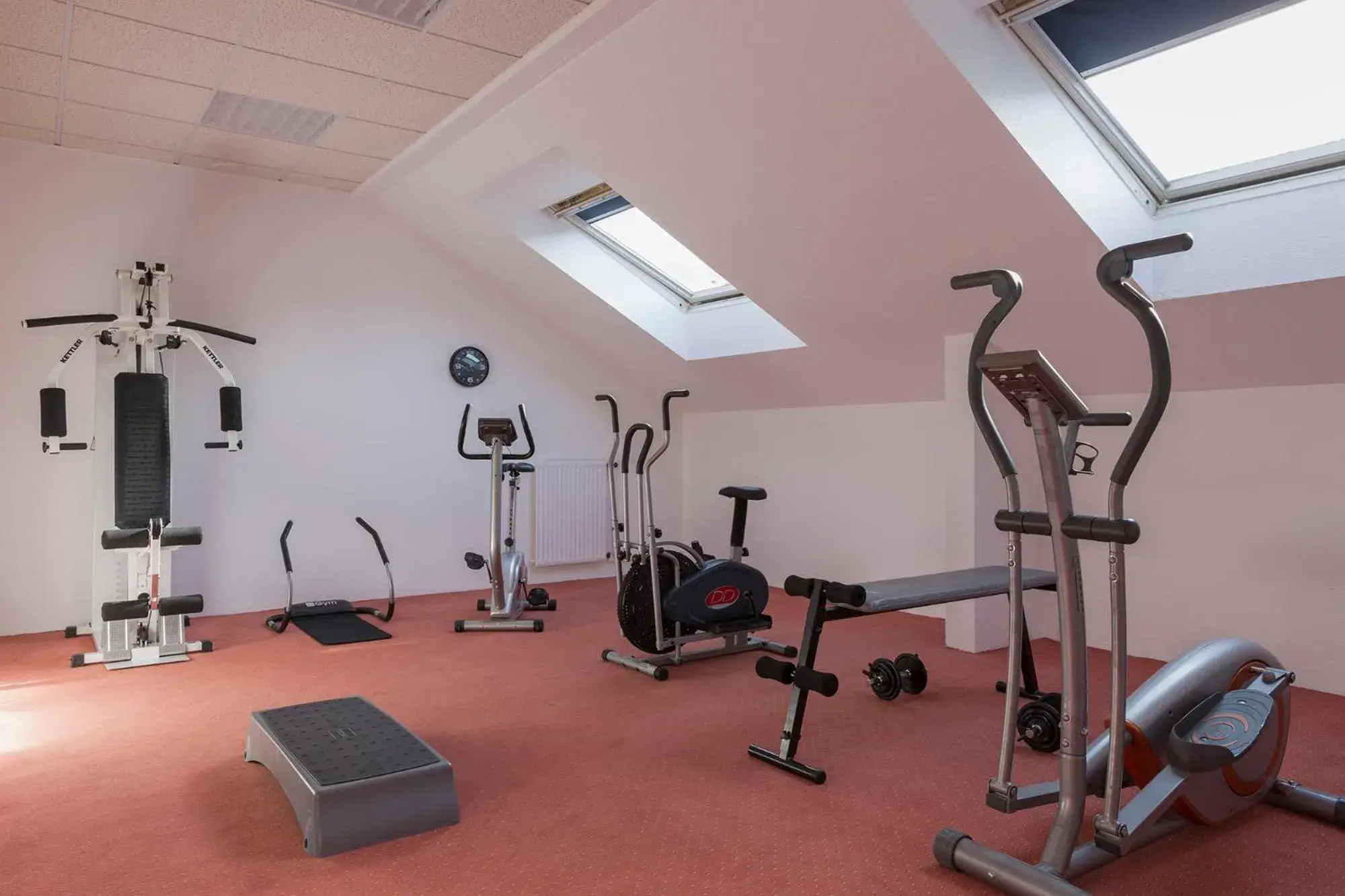 Fitness centre/facilities, Fitness Center/Facilities in Hôtel du Golf Saint-Laurent