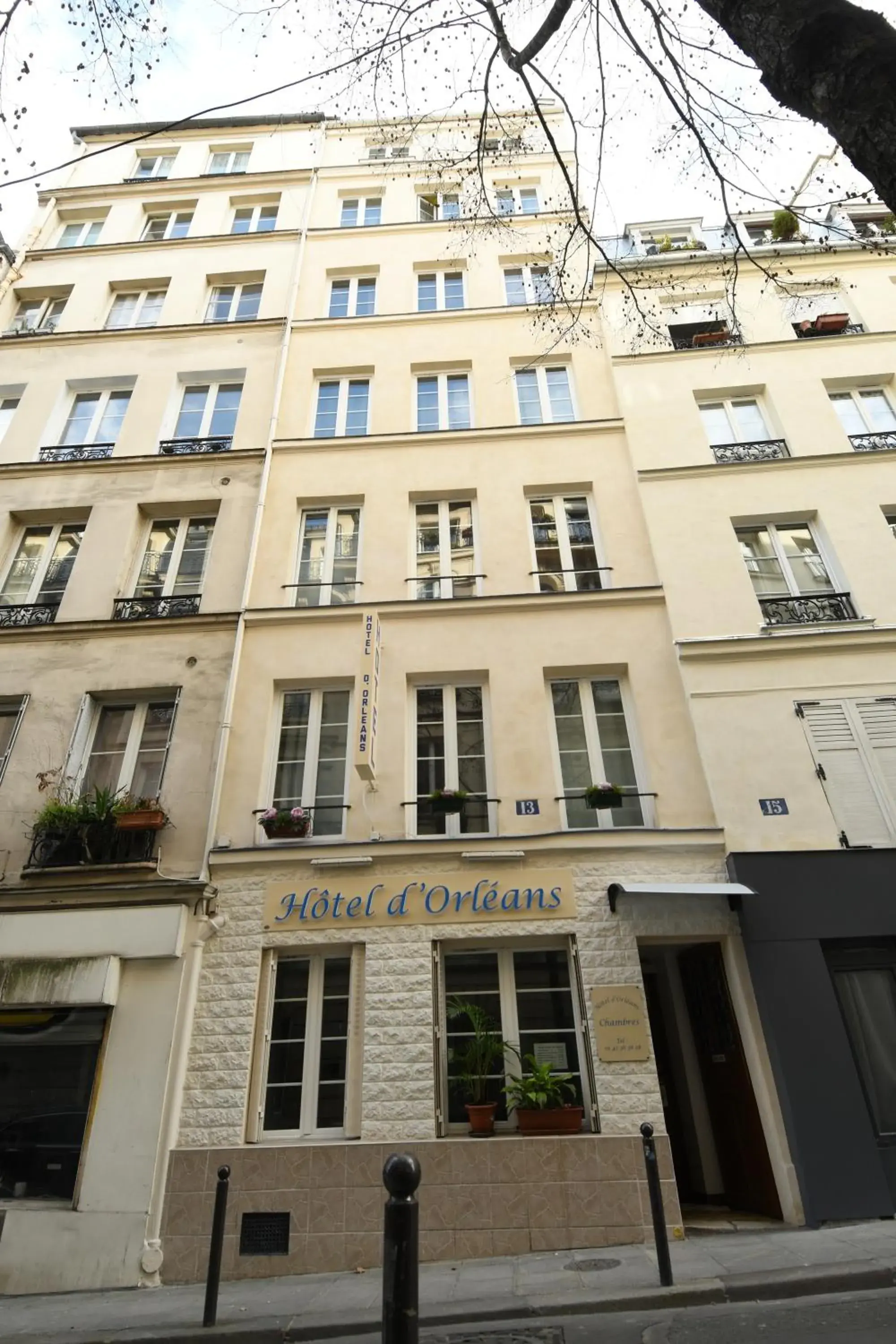 Property Building in Hotel d'Orléans Paris Gare de l'Est