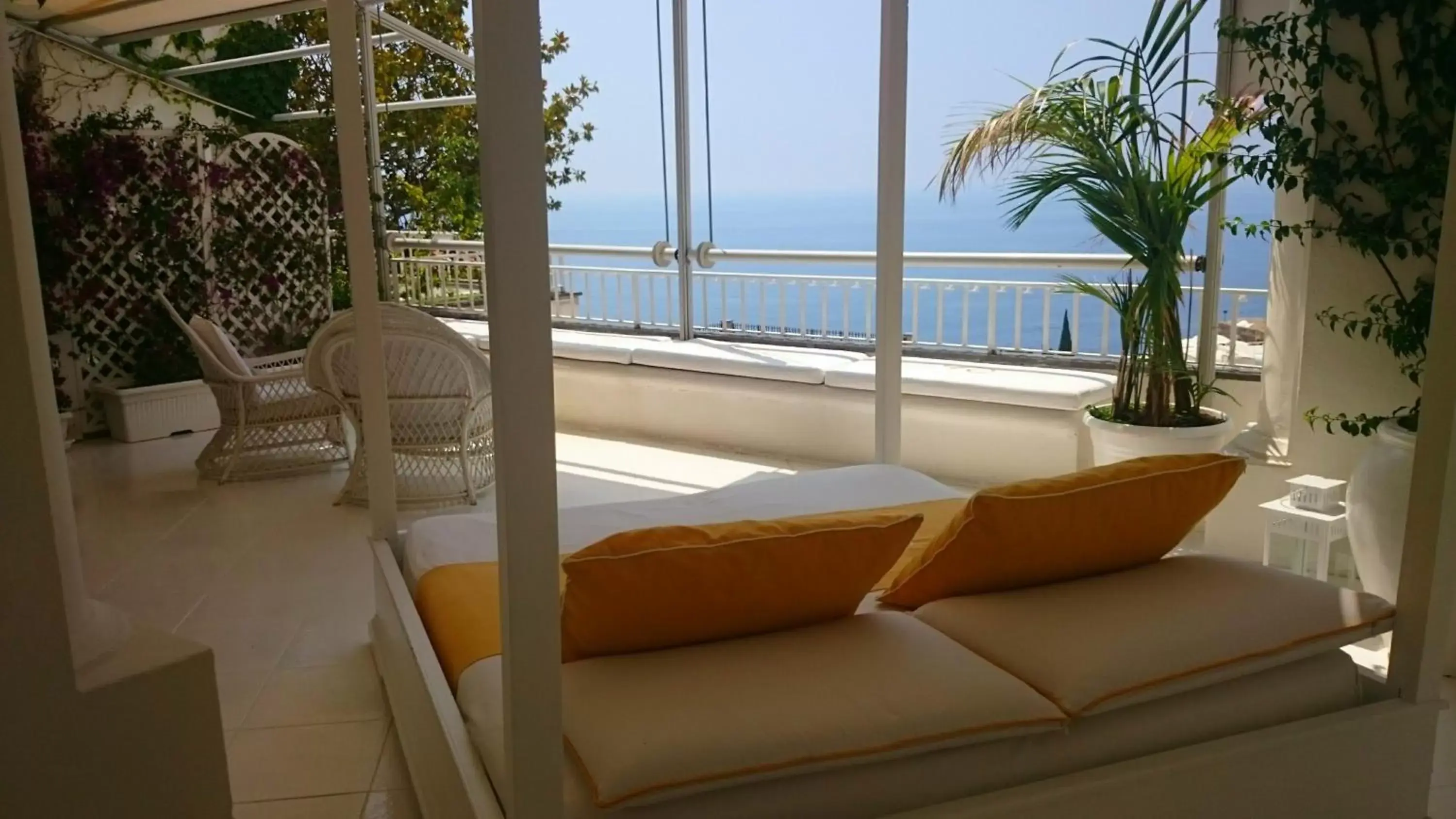 Day, Sea View in Villa Yiara