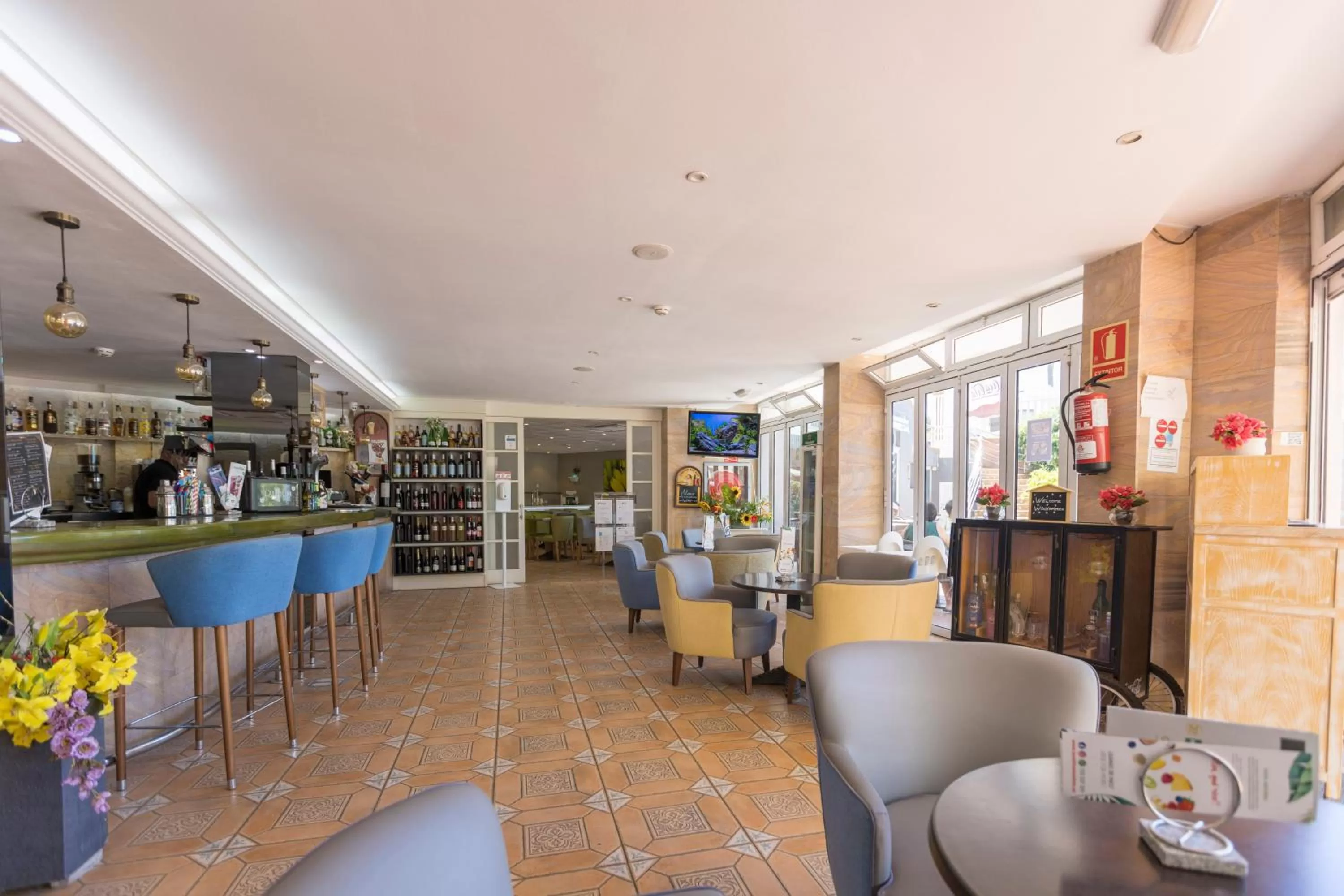 Lounge or bar in Hotel LIVVO Veril Playa