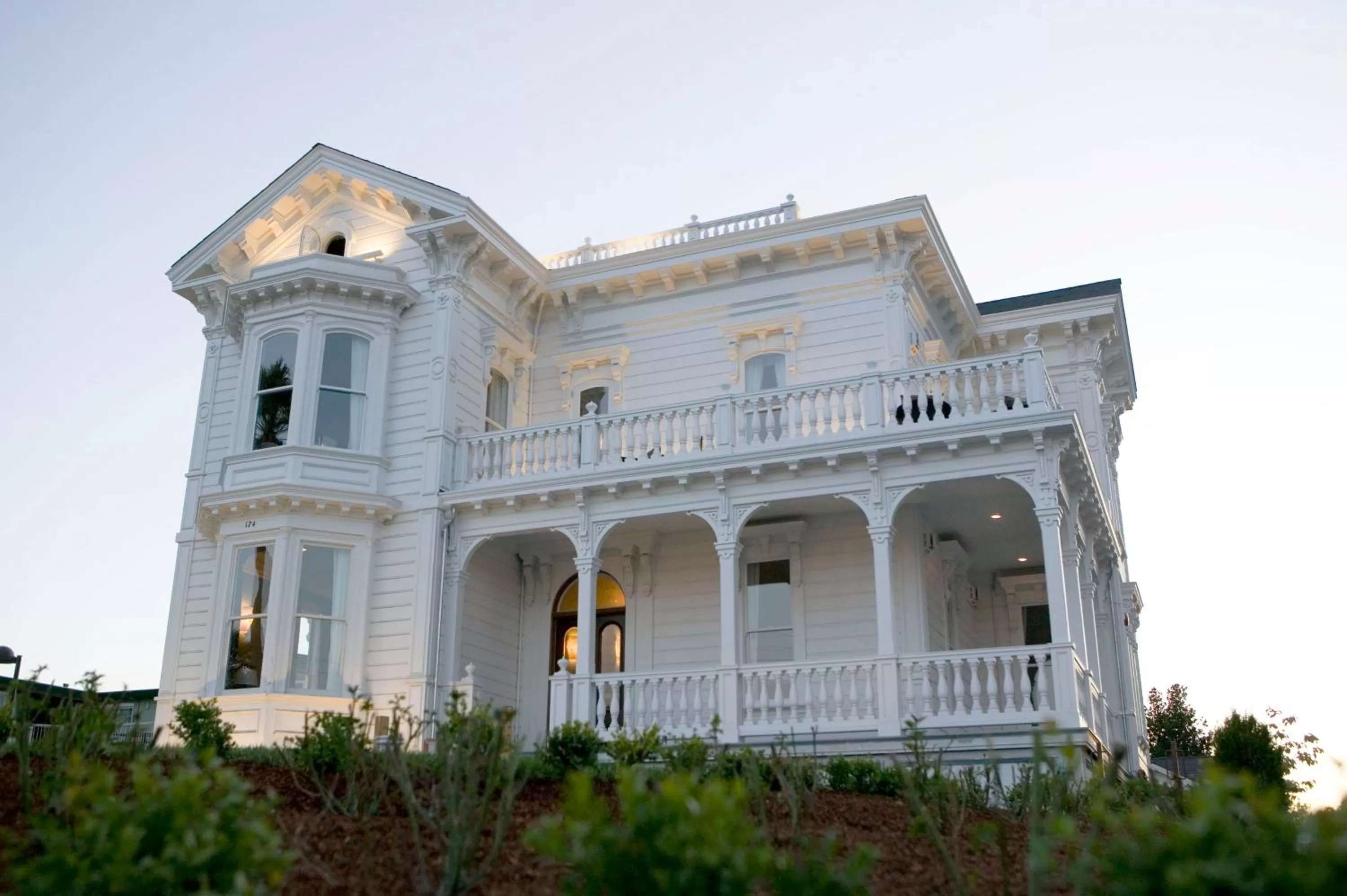 Property building in West Cliff Inn, A Four Sisters Inn