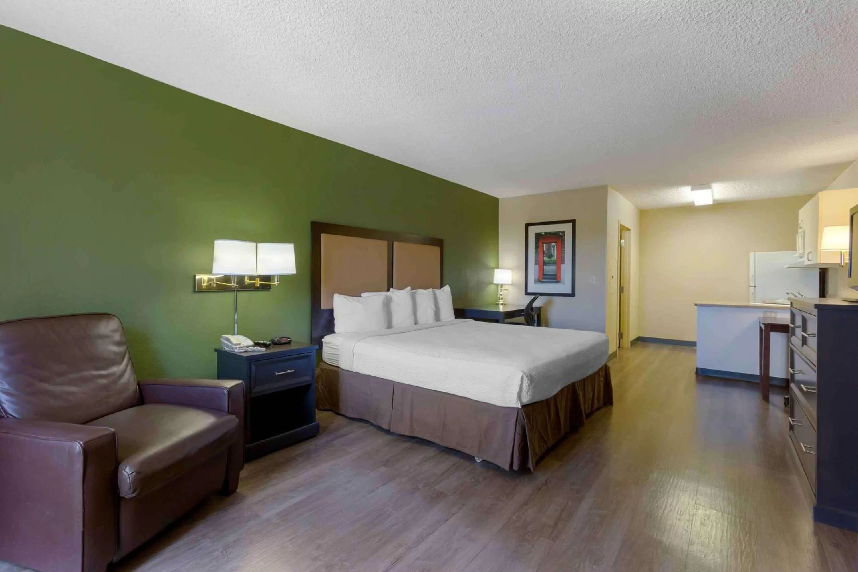 Bedroom, Bed in Extended Stay America Select Suites - Phoenix - Scottsdale - North