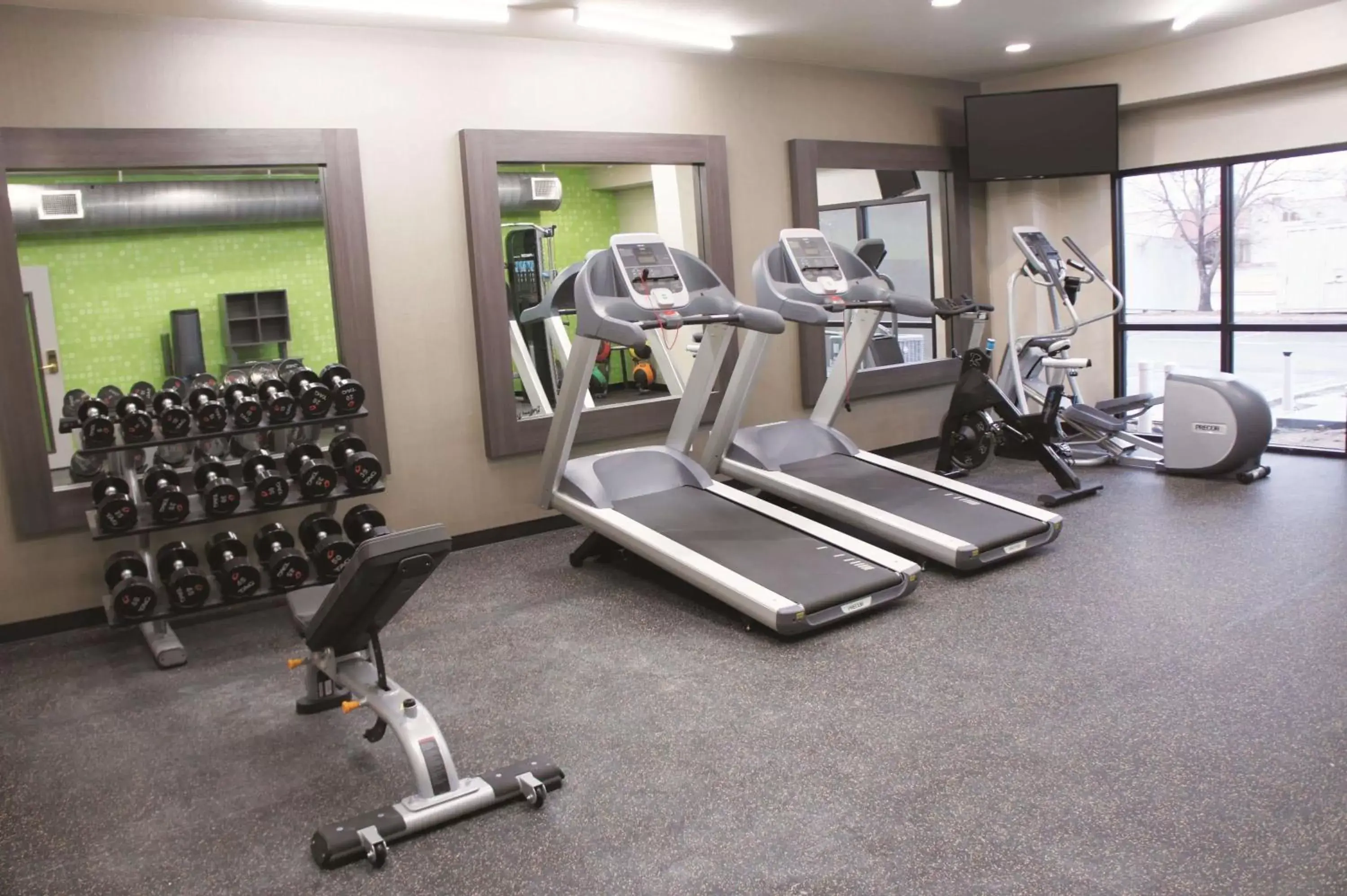Fitness centre/facilities, Fitness Center/Facilities in La Quinta by Wyndham Wichita Airport