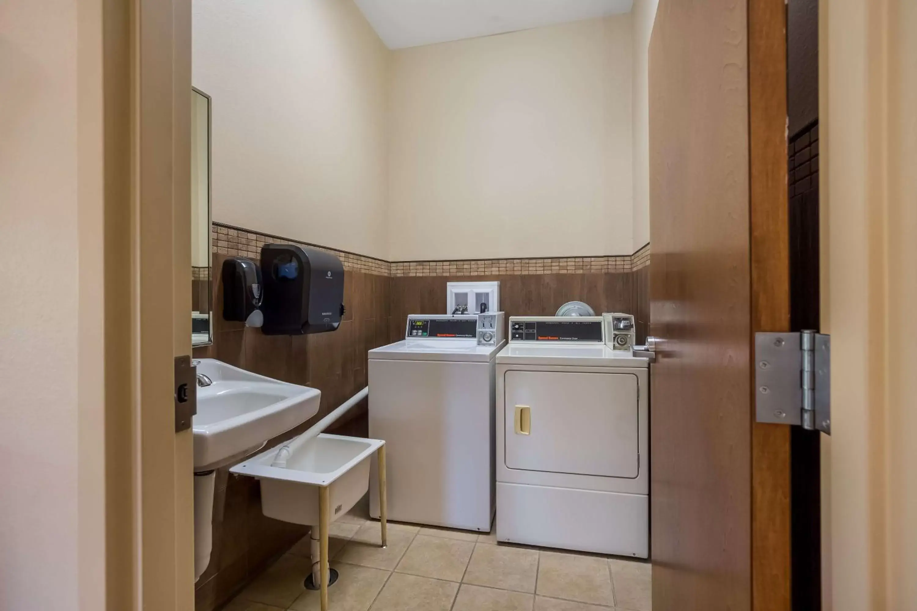 Property building, Bathroom in SureStay Hotel by Best Western Whittington Rend Lake