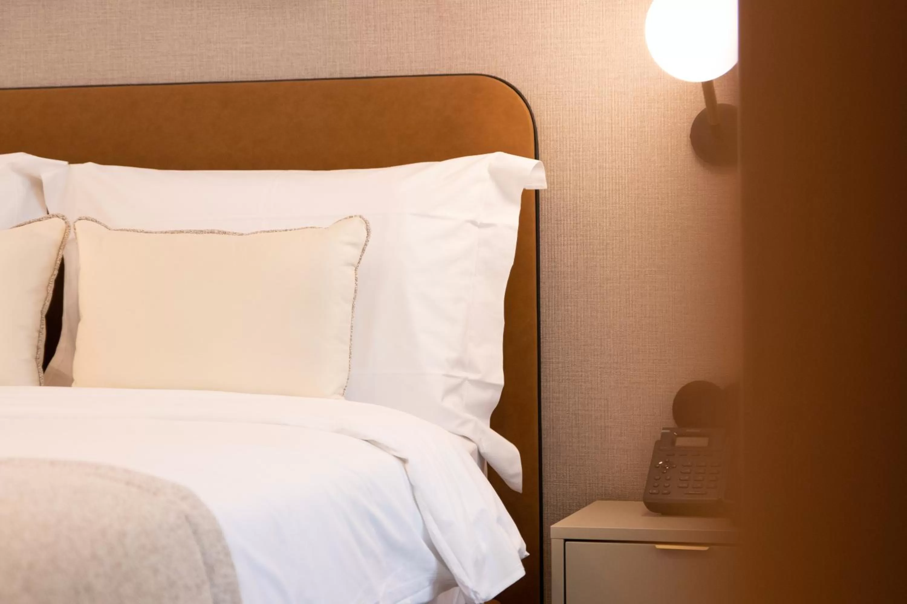 Bed in LX SoHo Boutique Hotel by RIDAN Hotels