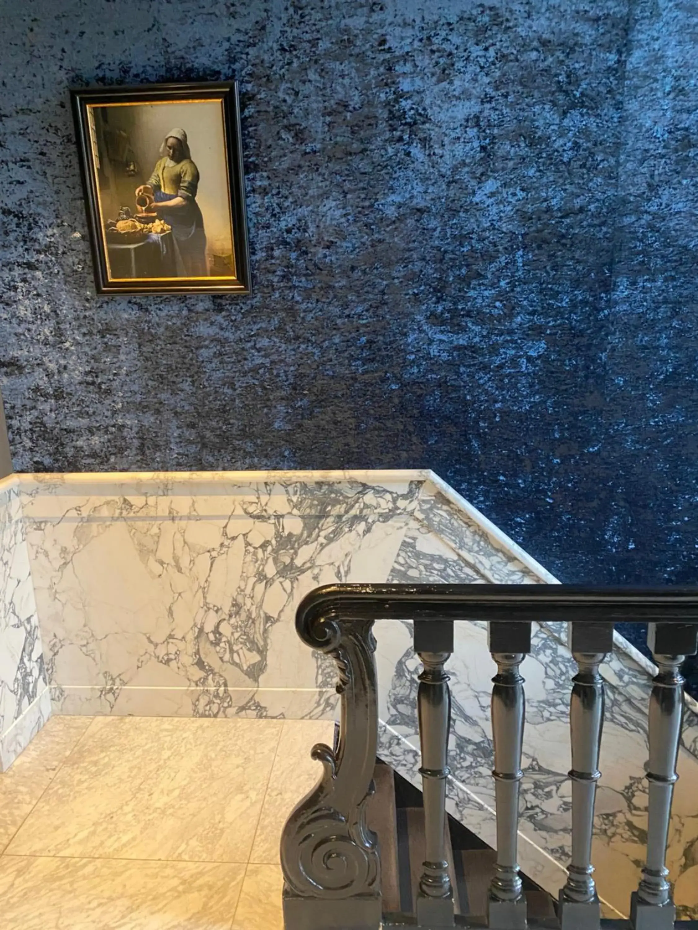 Property building in Hotel Frank since 1666 Property building in Hotel Frank since 1666