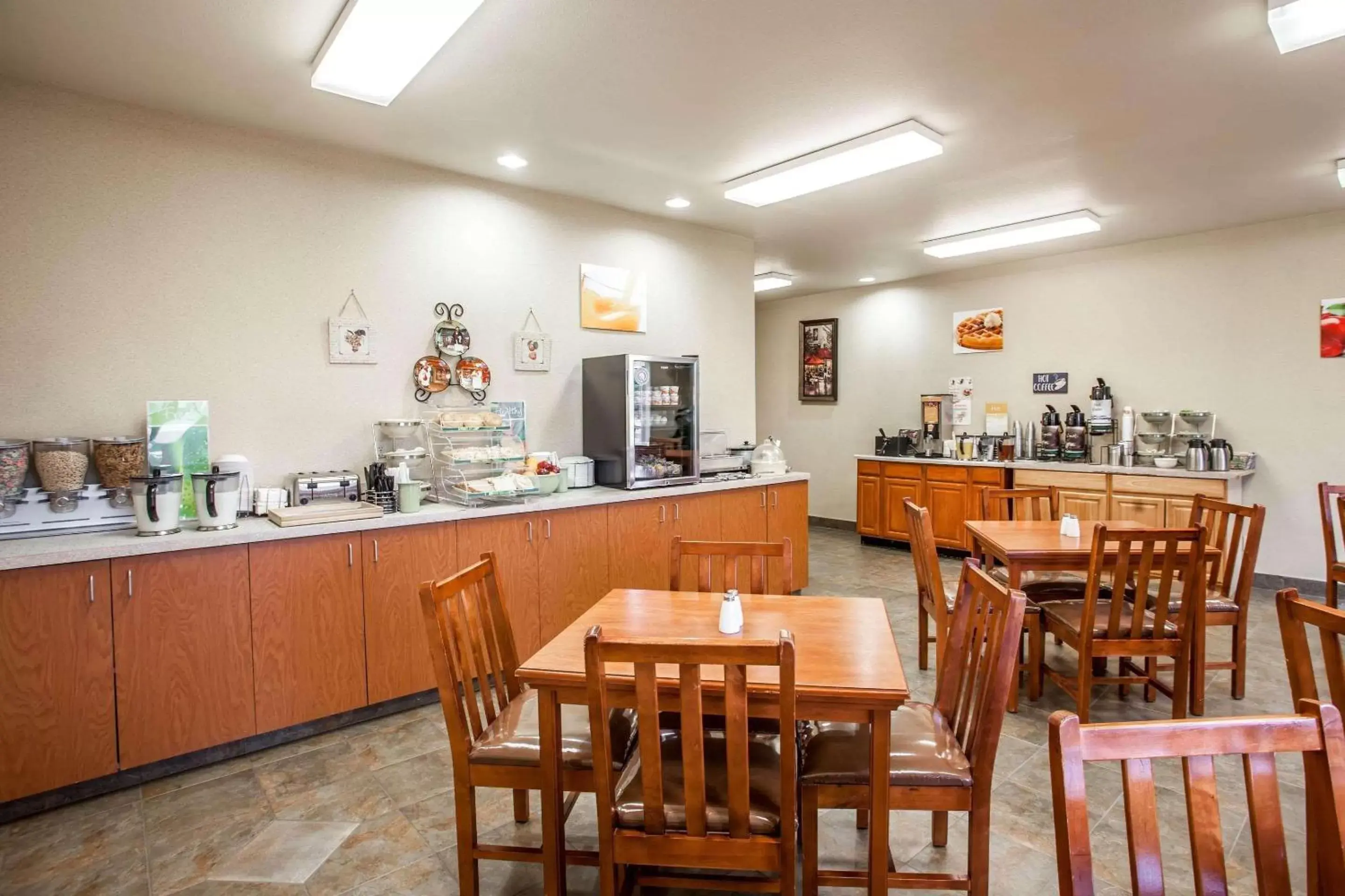 Restaurant/Places to Eat in Quality Inn & Suites Federal Way - Seattle