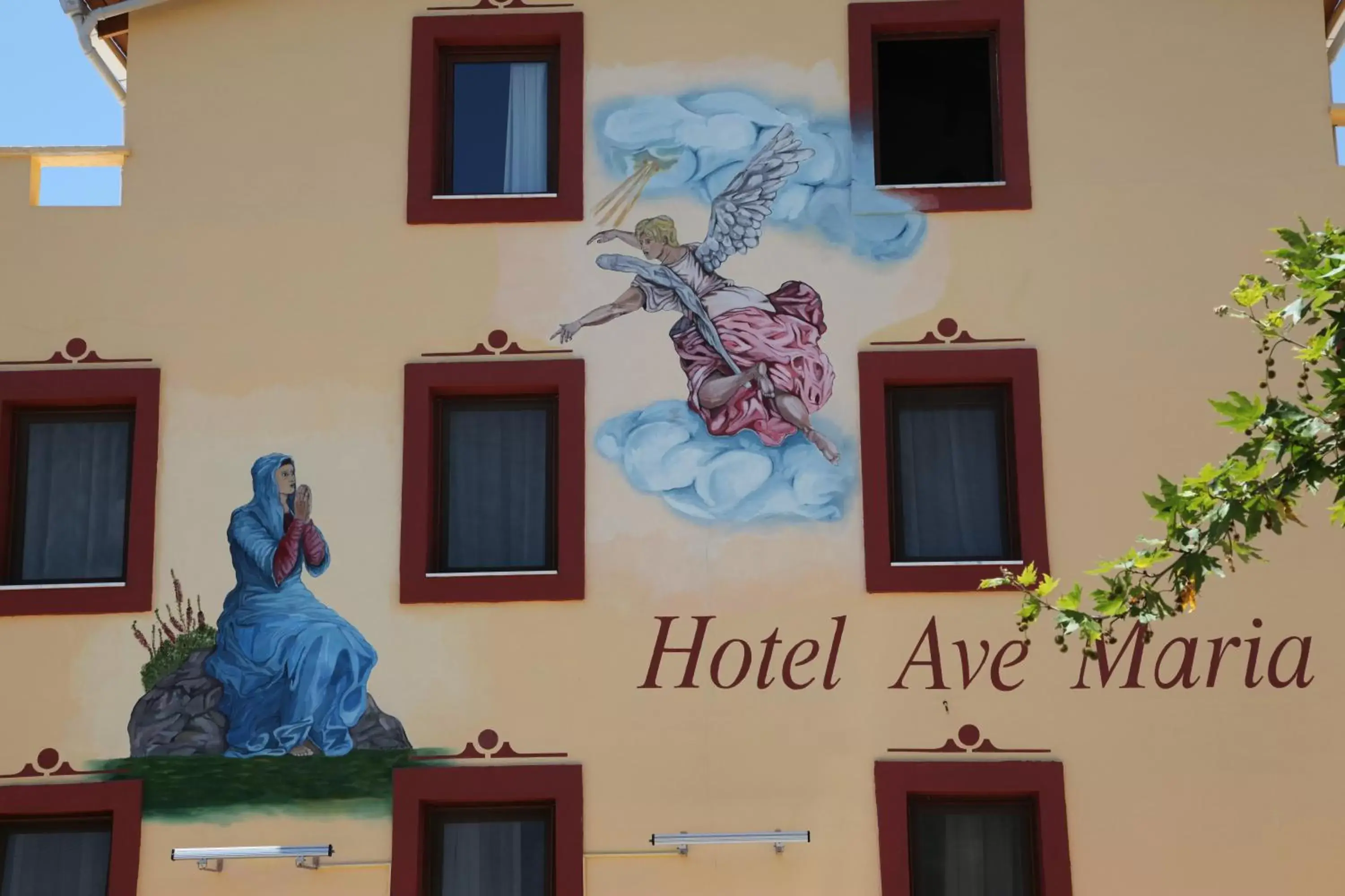 Facade/entrance in Hotel Ave Maria