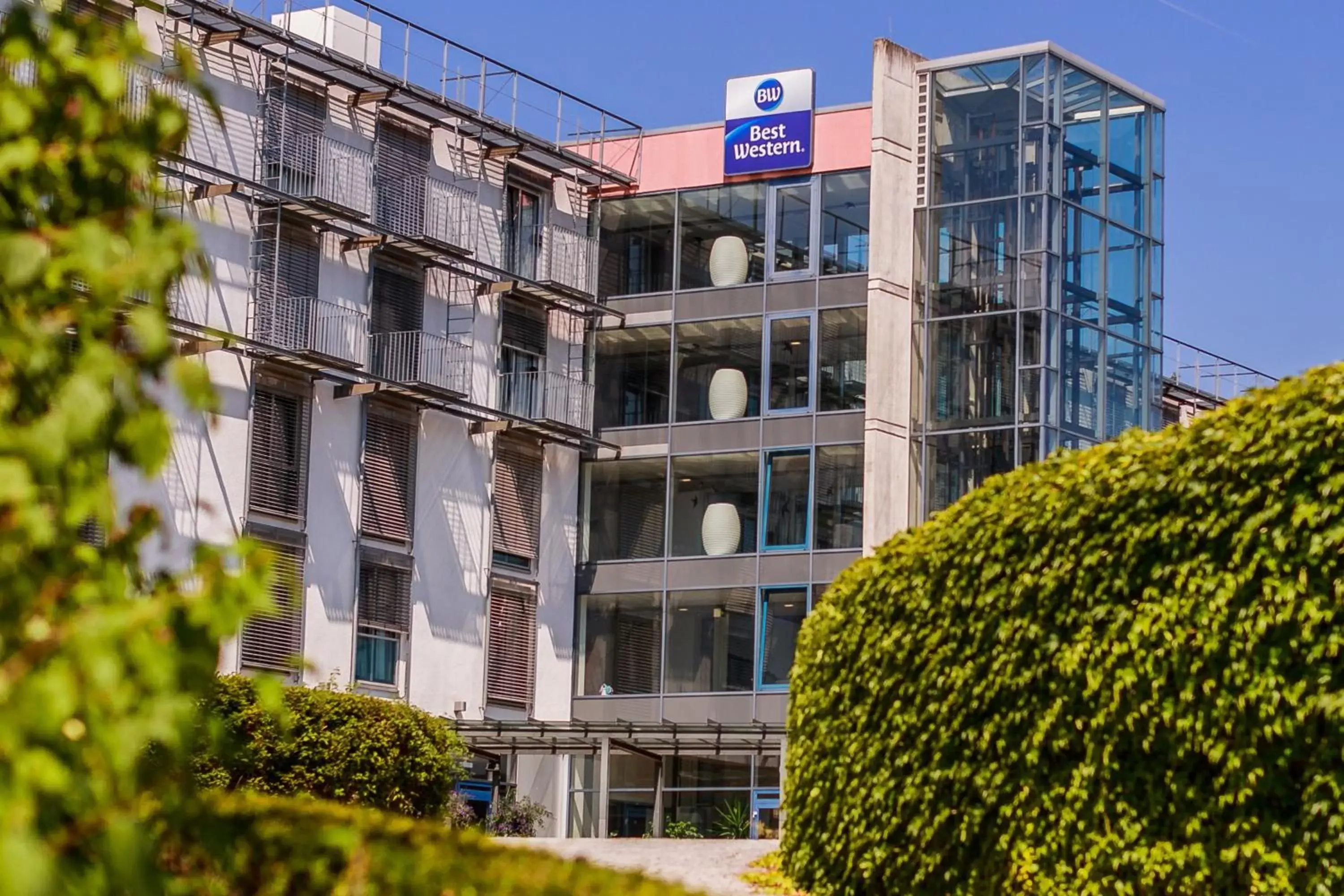 Facade/entrance, Property Building in Best Western Plaza Hotel Stuttgart-Ditzingen