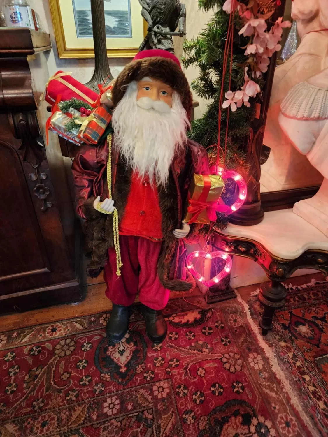 Children in House of 1833 Bed and Breakfast