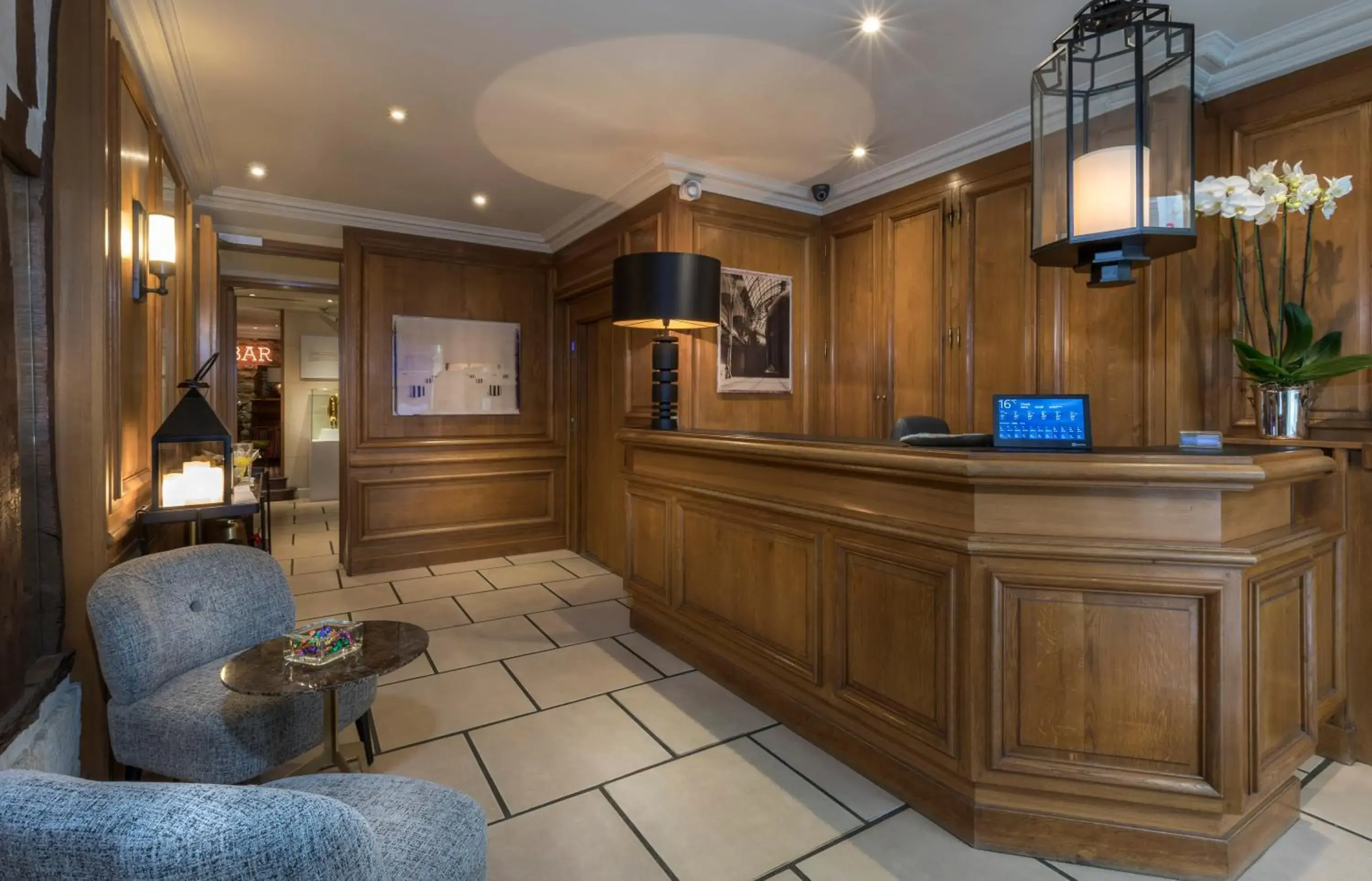 Lobby or reception in Dauphine Saint Germain Lobby or reception in Dauphine Saint Germain