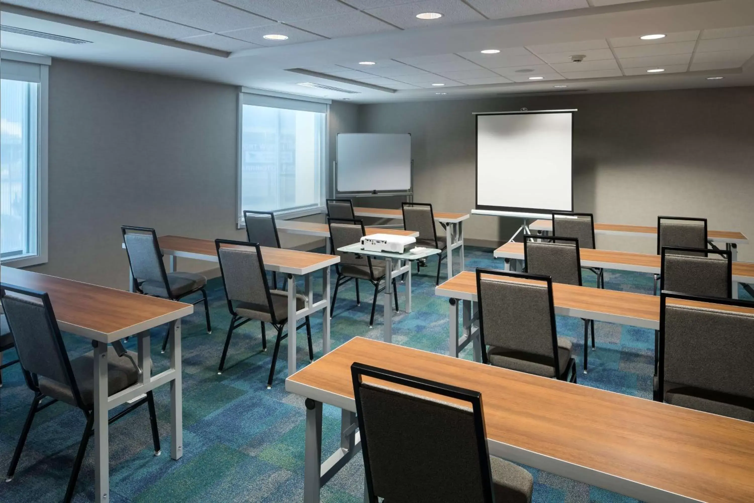 Meeting/conference room in Home2 Suites By Hilton Fort Worth Cultural District, Tx