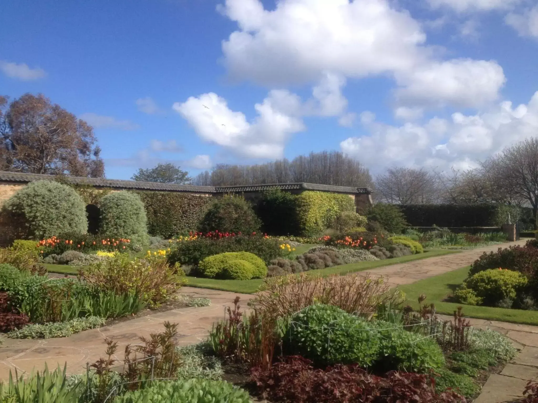 Garden in Greywalls Hotel & Chez Roux