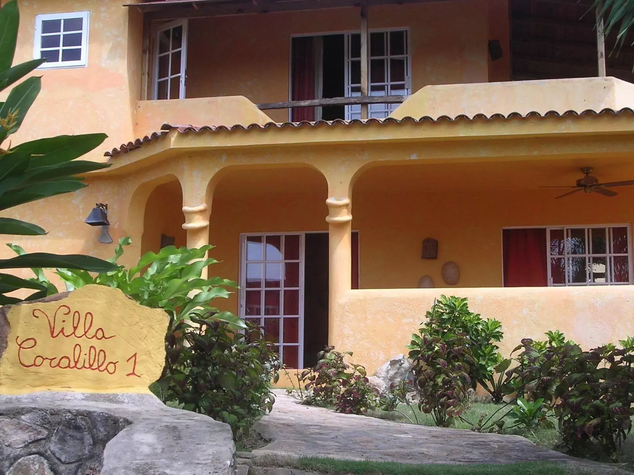 Facade/entrance, Property Building in Hotel - Residencial Madrugada