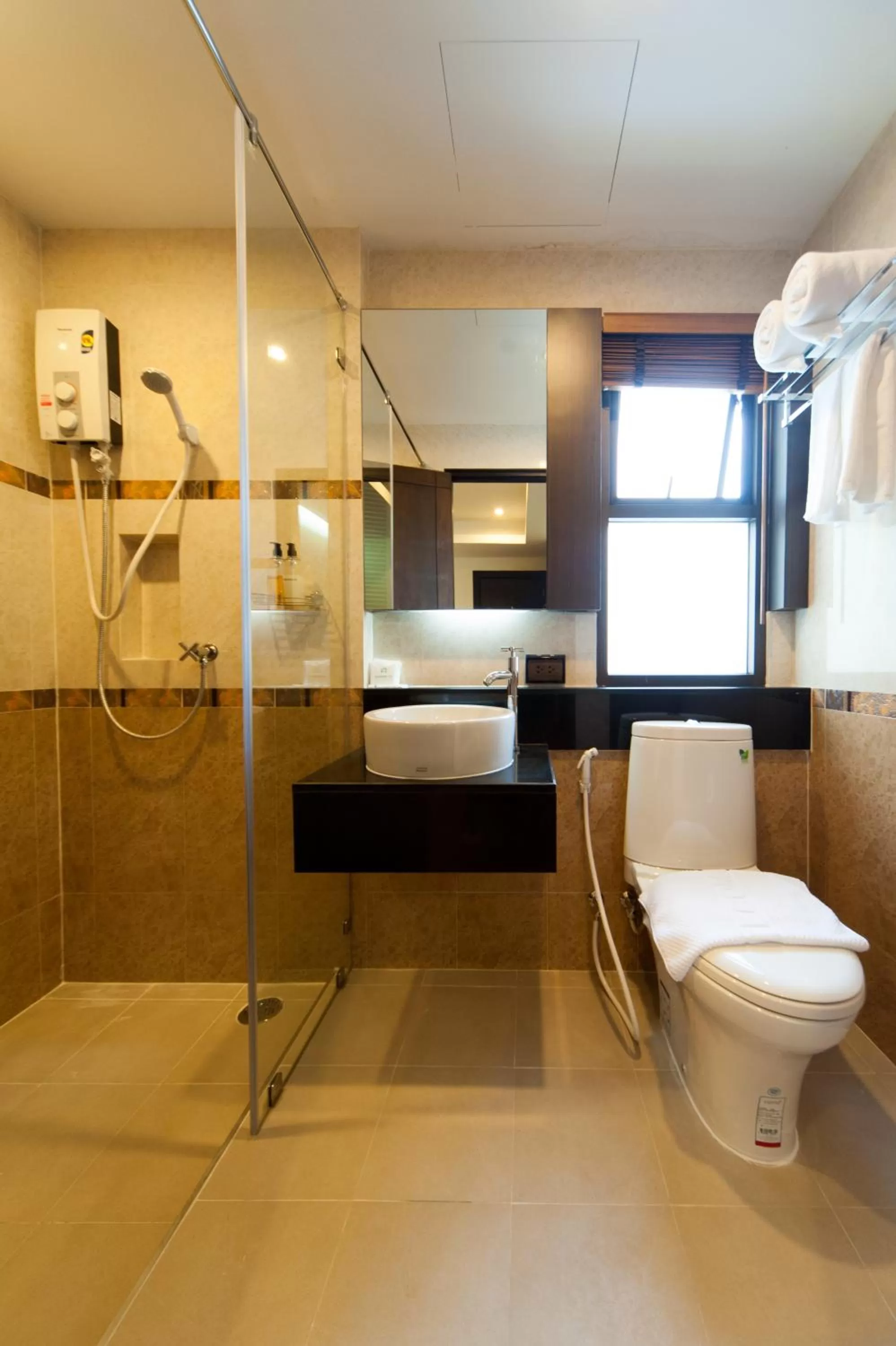 Bathroom in Tara Place Hotel Bangkok