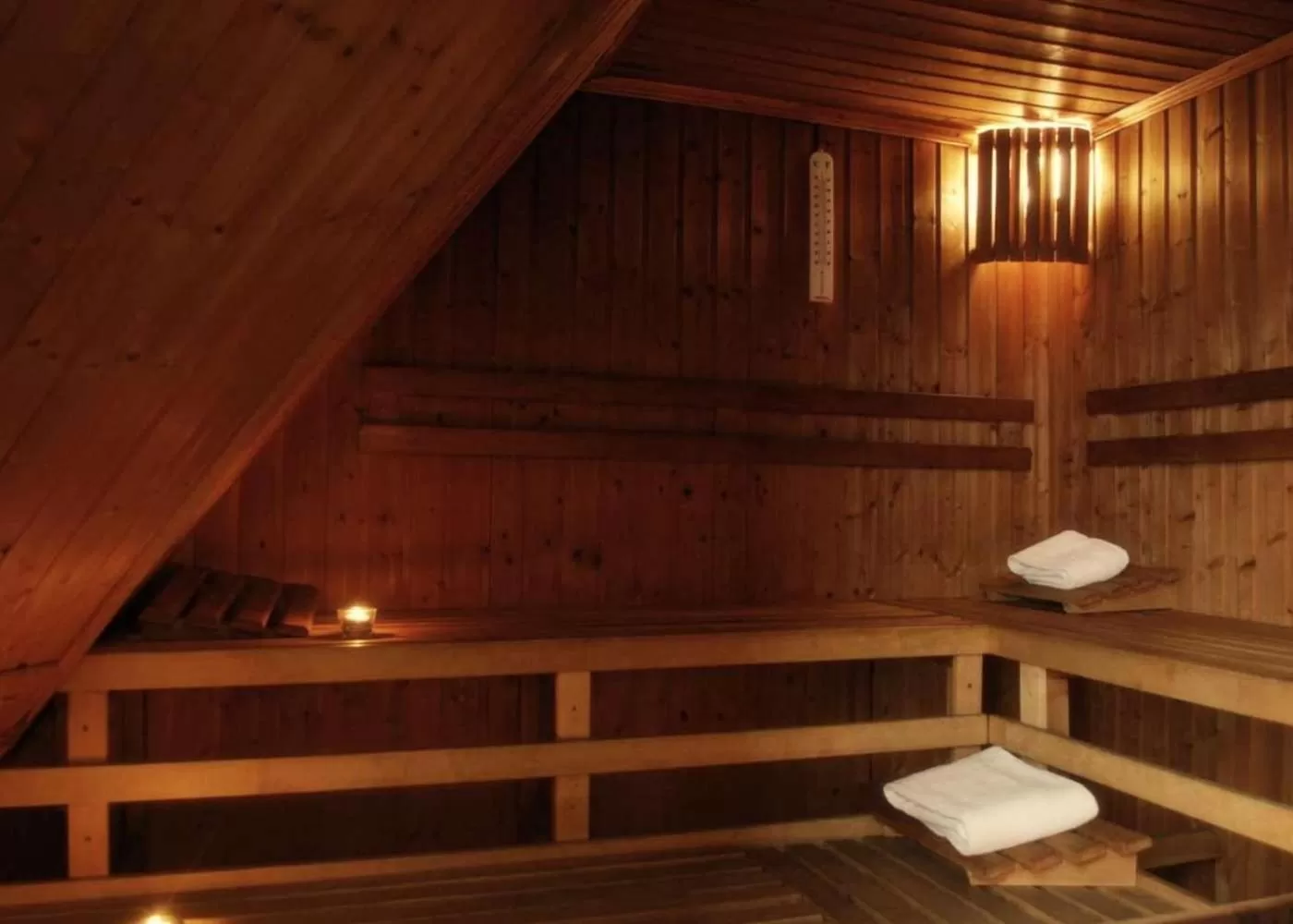 Sauna in Villa Royal