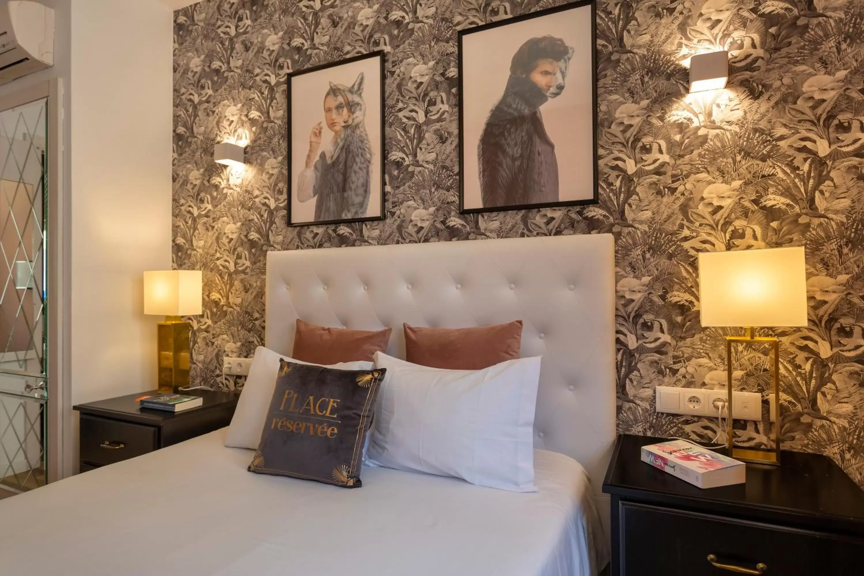 Bed in Hotel Made Inn Bed in Hotel Made Inn