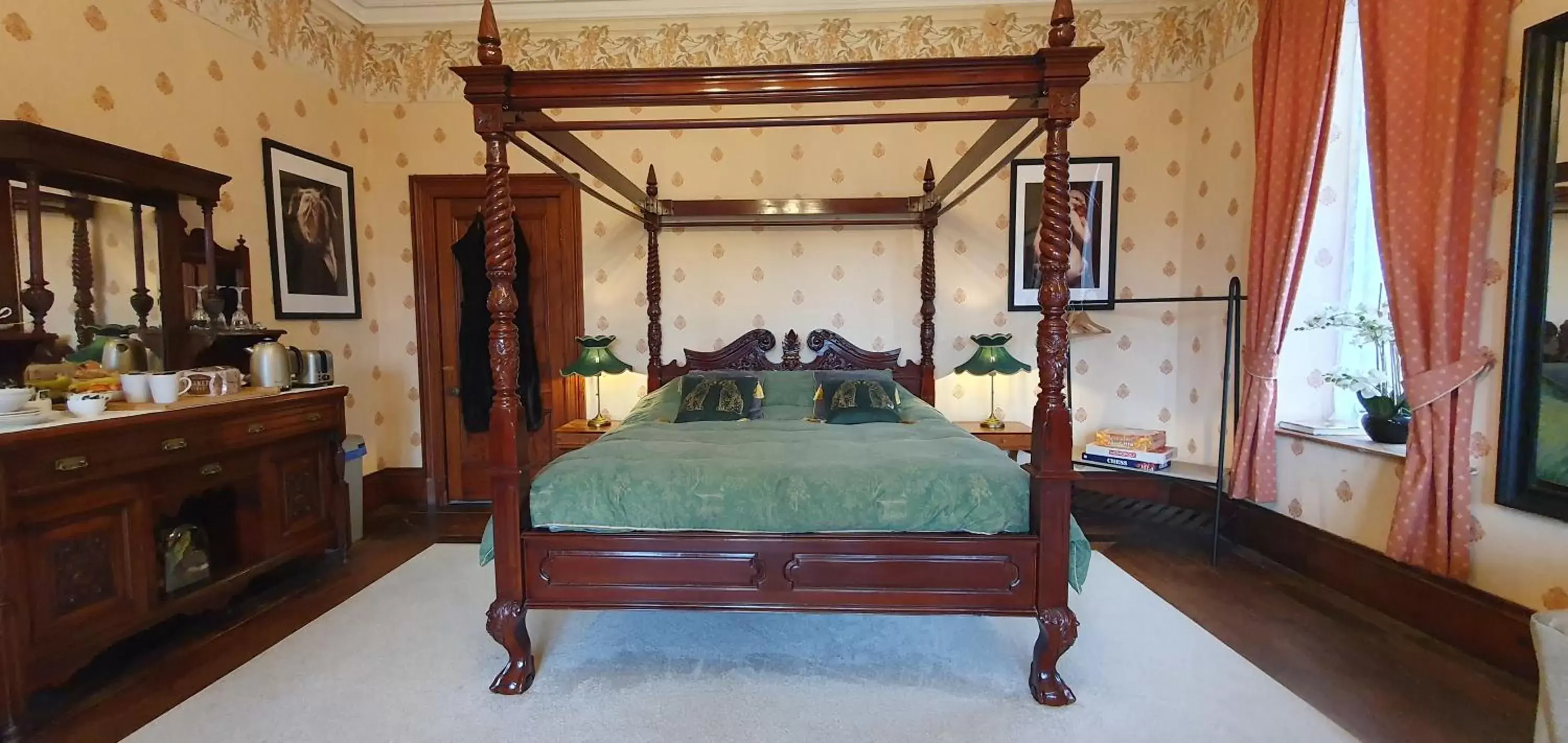 Bed in Cader Suite plus Luxury Hot Tub