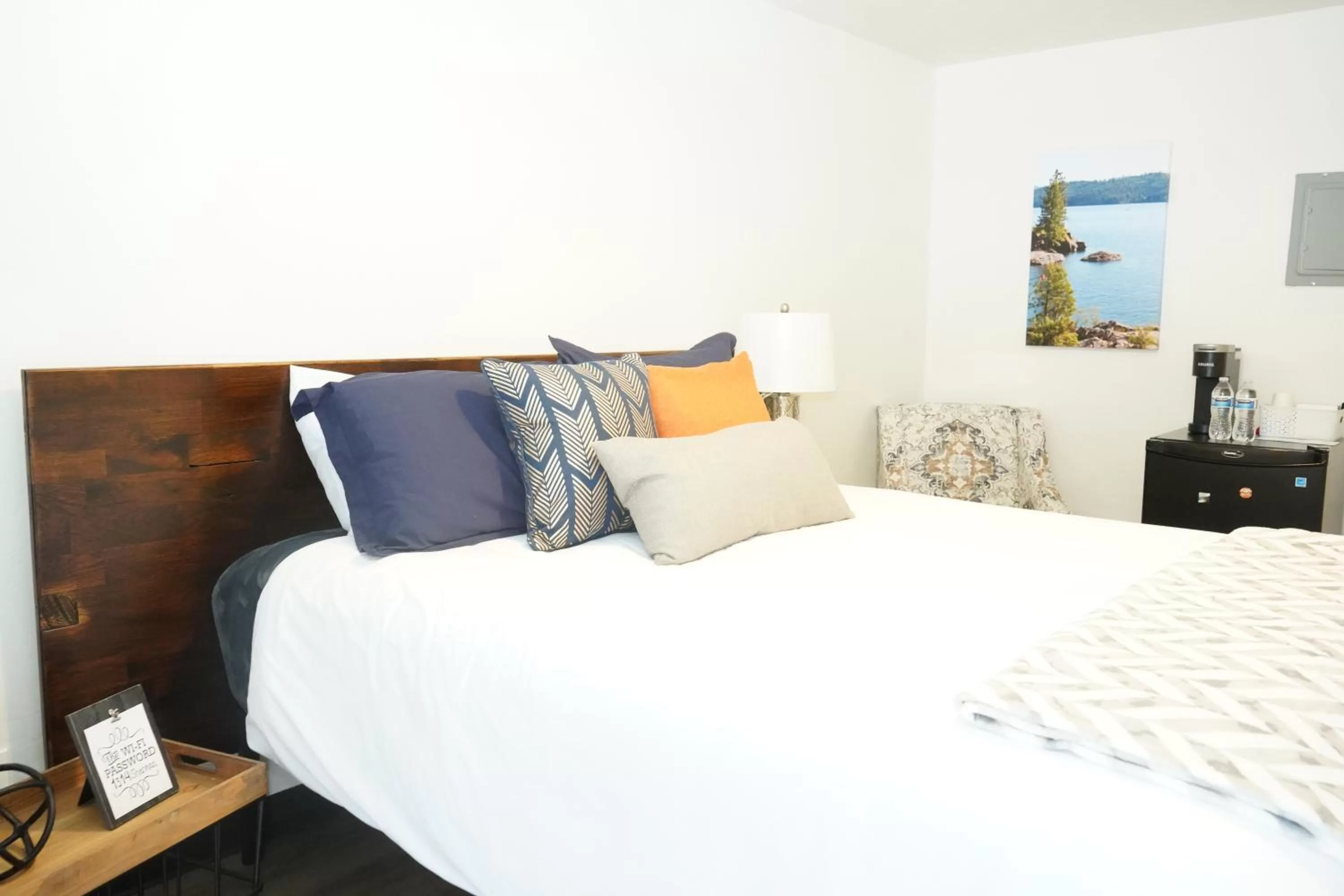 Other, Bed in North Idaho Inn