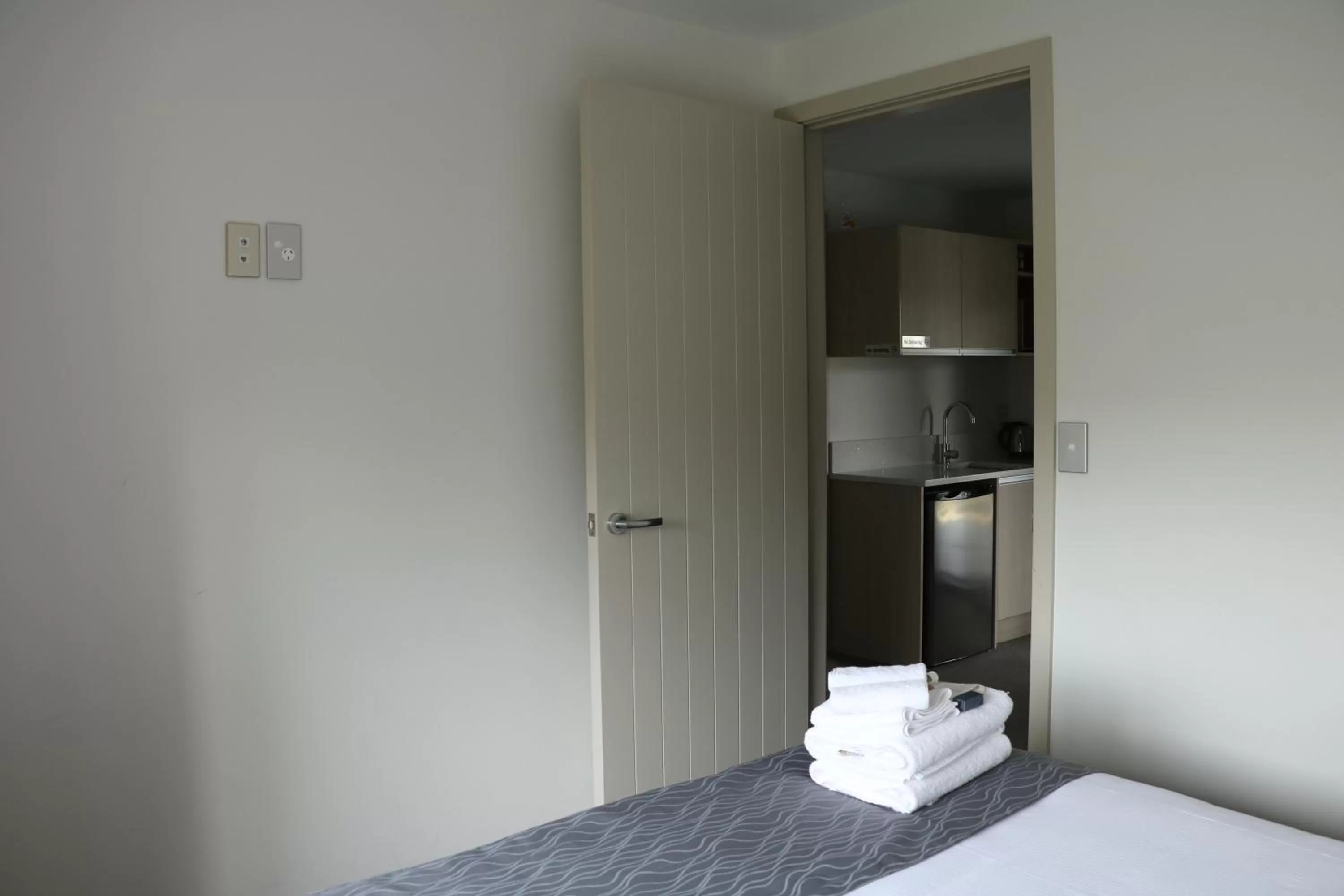 Bed in MCM Motel Christchurch