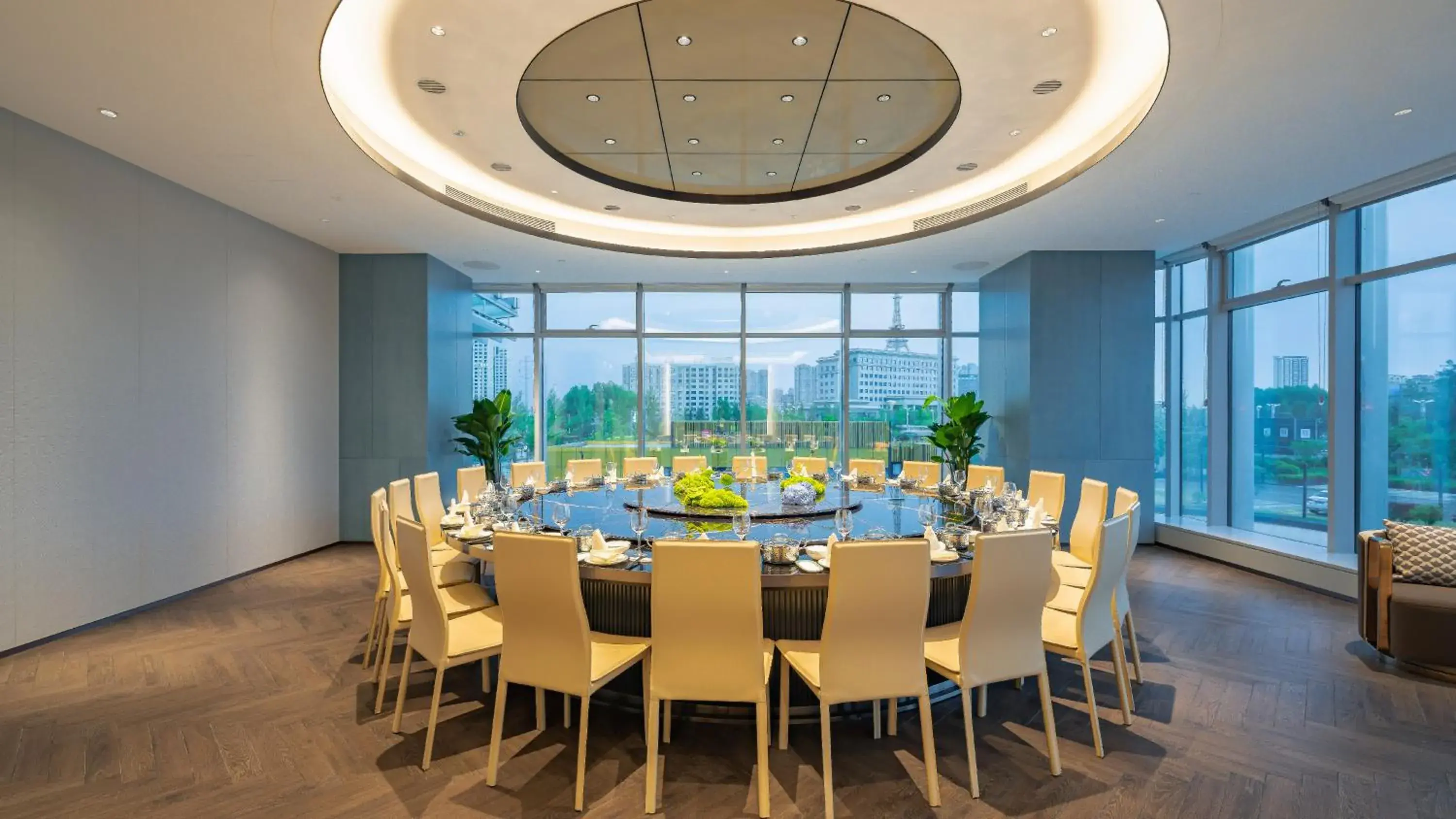 Restaurant/Places to Eat in Holiday Inn Changchun Oriental Plaza, an IHG Hotel