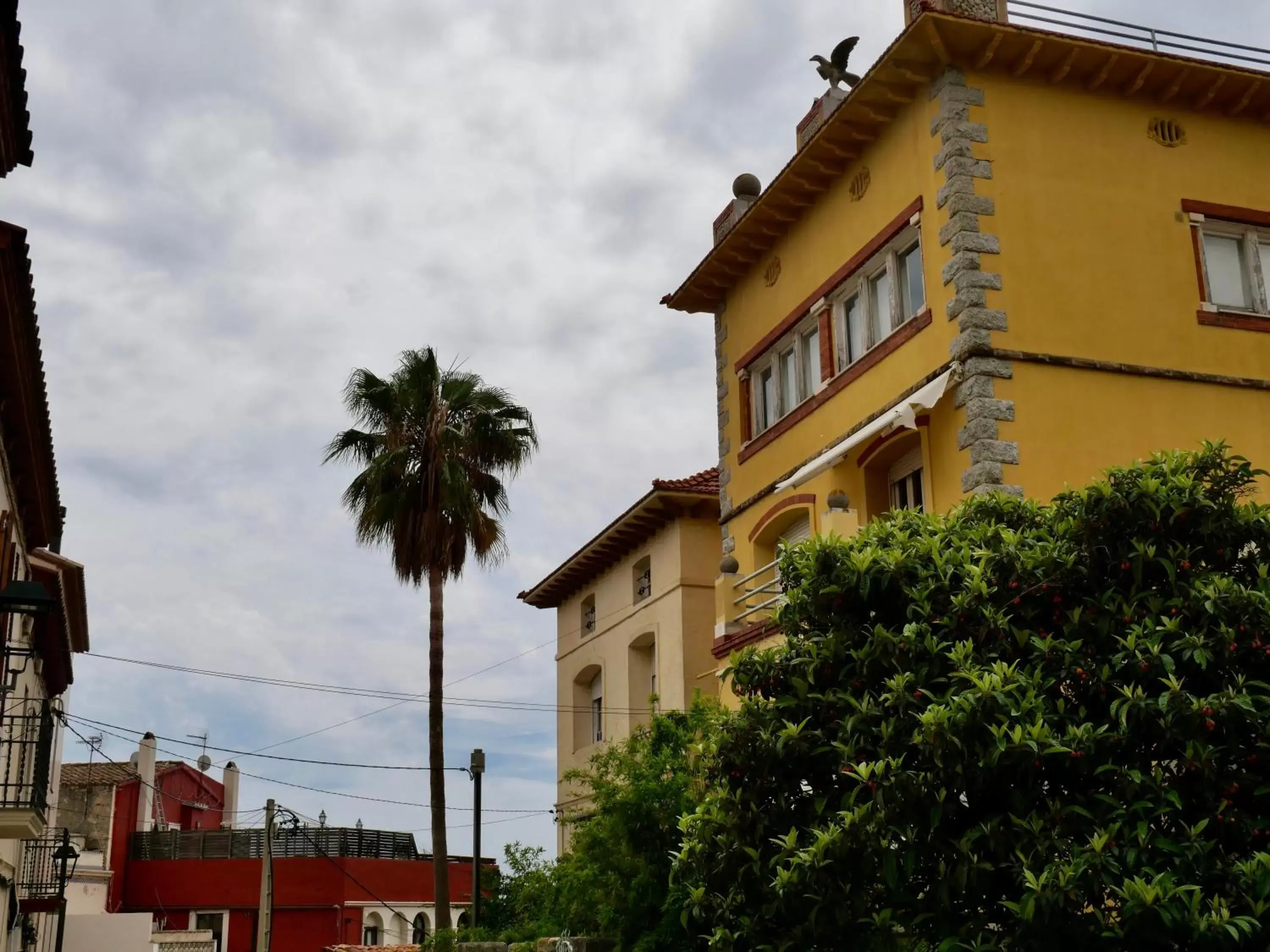 Day, Property Building in Hostal de la Plaça - Hotel Boutique