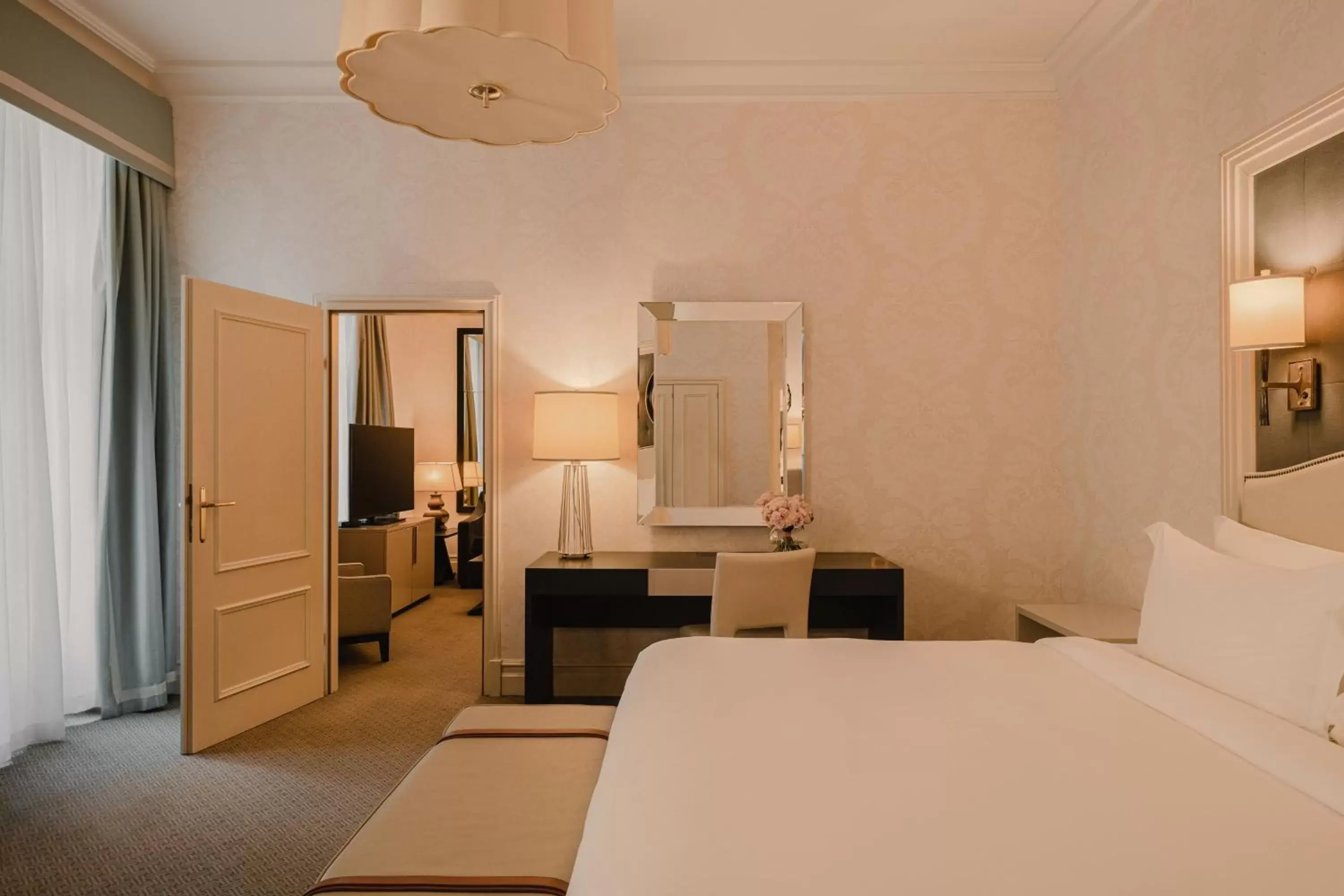 Bedroom, Bed in Hotel Bristol, A Luxury Collection Hotel, Warsaw