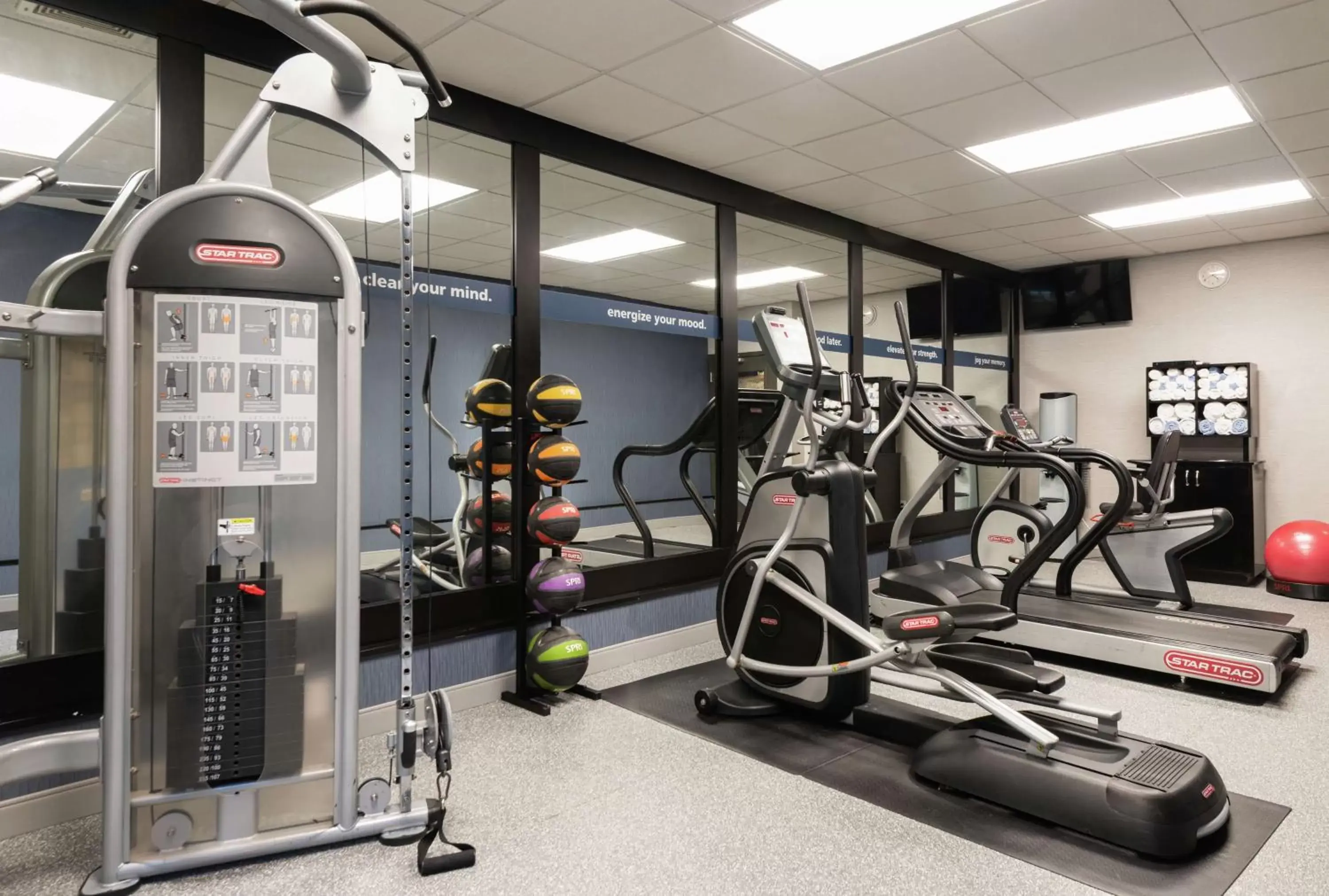 Fitness centre/facilities, Fitness Center/Facilities in Hampton Inn Waldorf