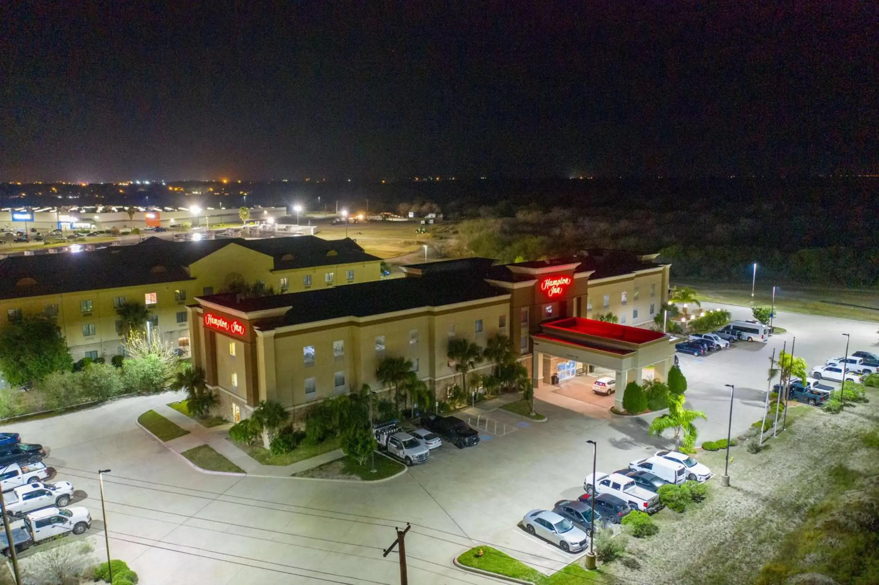 Property building, Bird's-eye View in Hampton Inn Alice