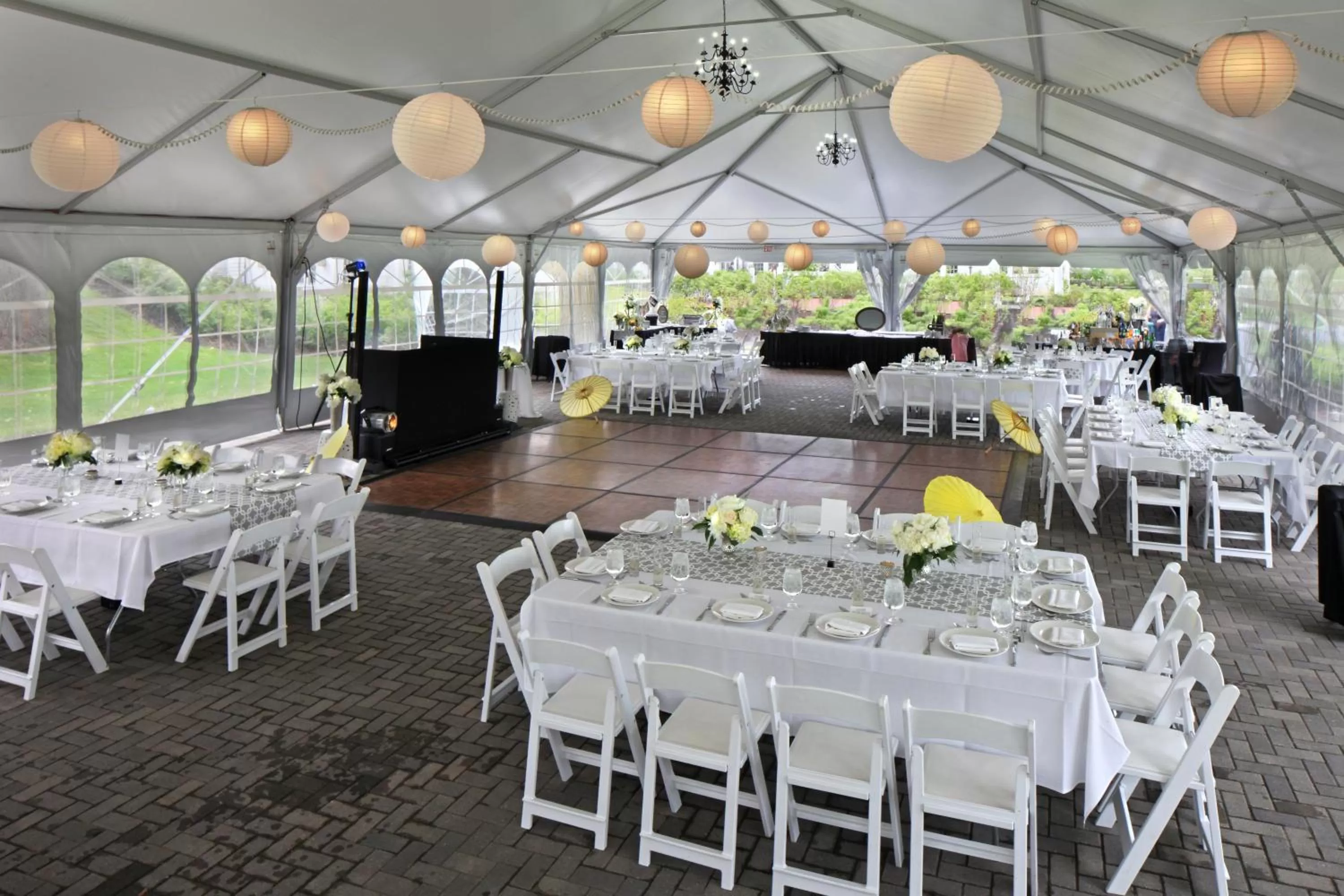 Restaurant/places to eat in Inn on Boltwood