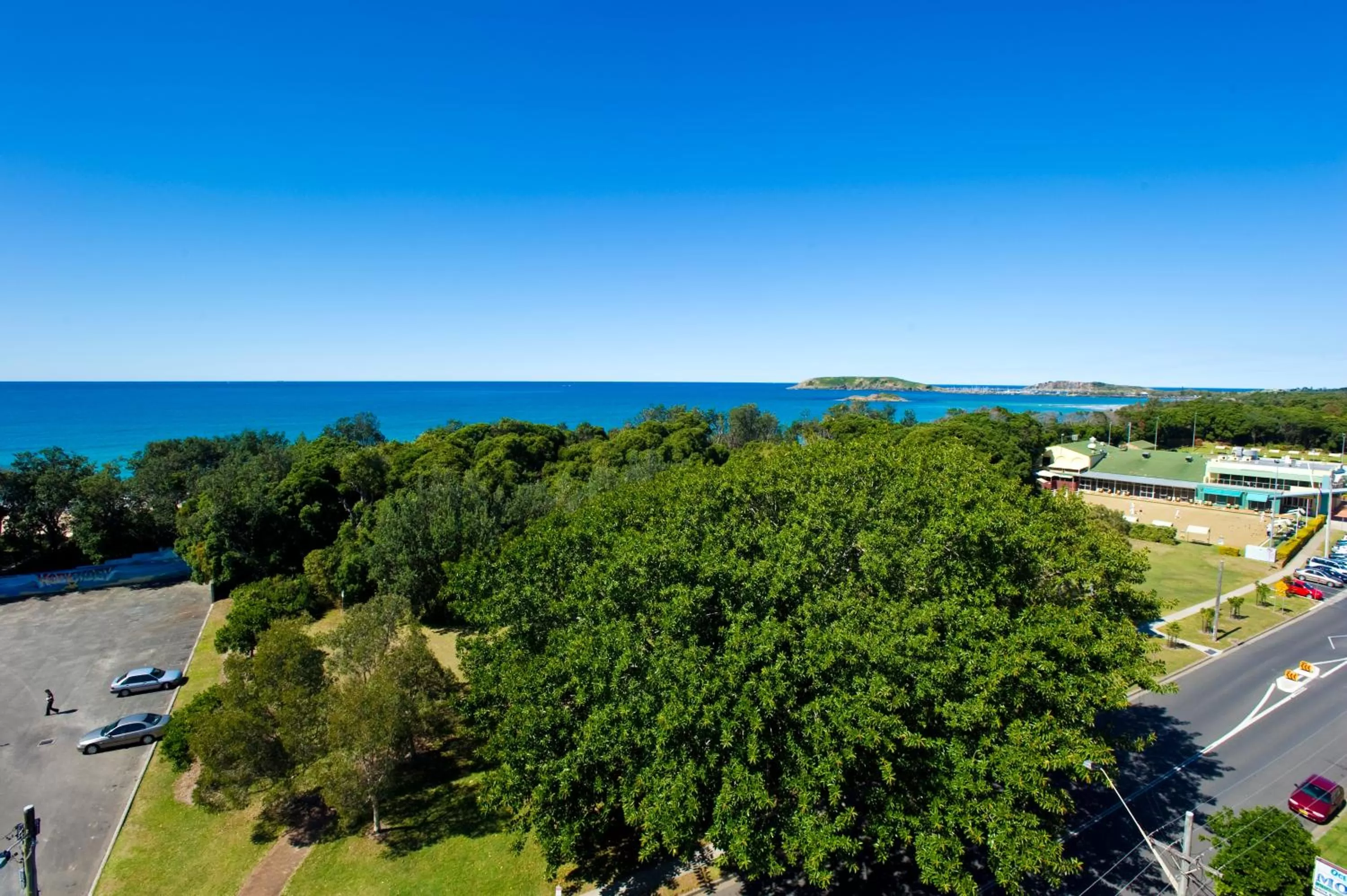 Sea view in Tradewinds Apartments