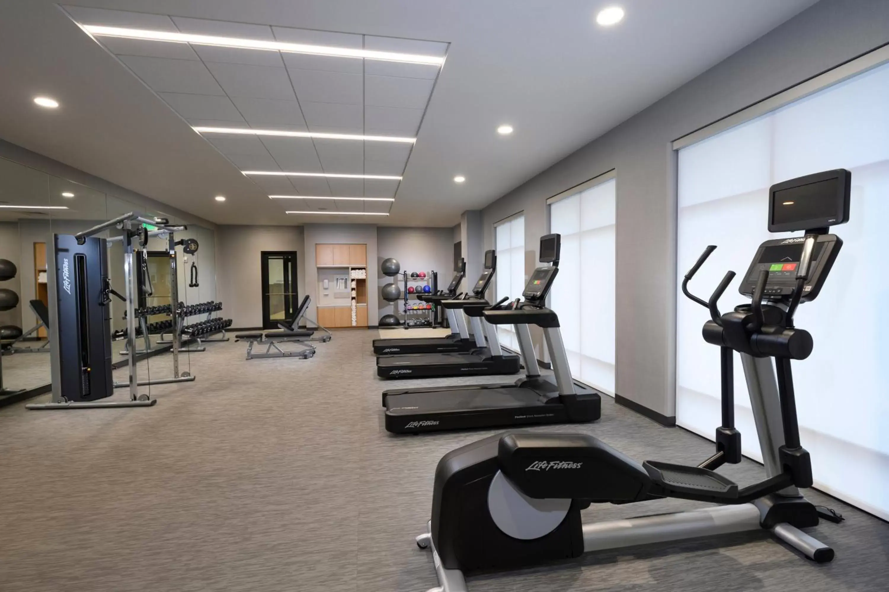 Fitness centre/facilities, Fitness Center/Facilities in Courtyard by Marriott Charlotte Waverly