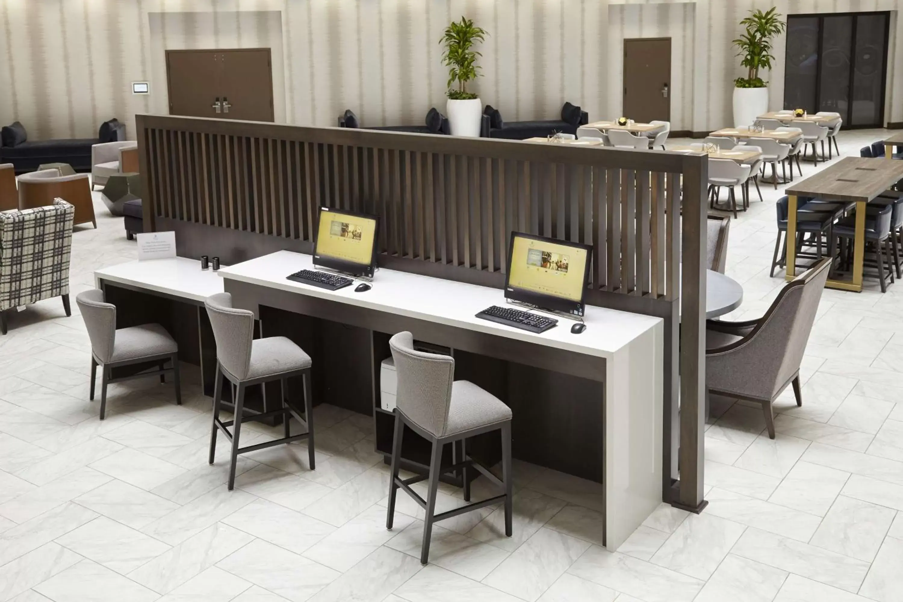 Business facilities in Embassy Suites by Hilton Atlanta Galleria