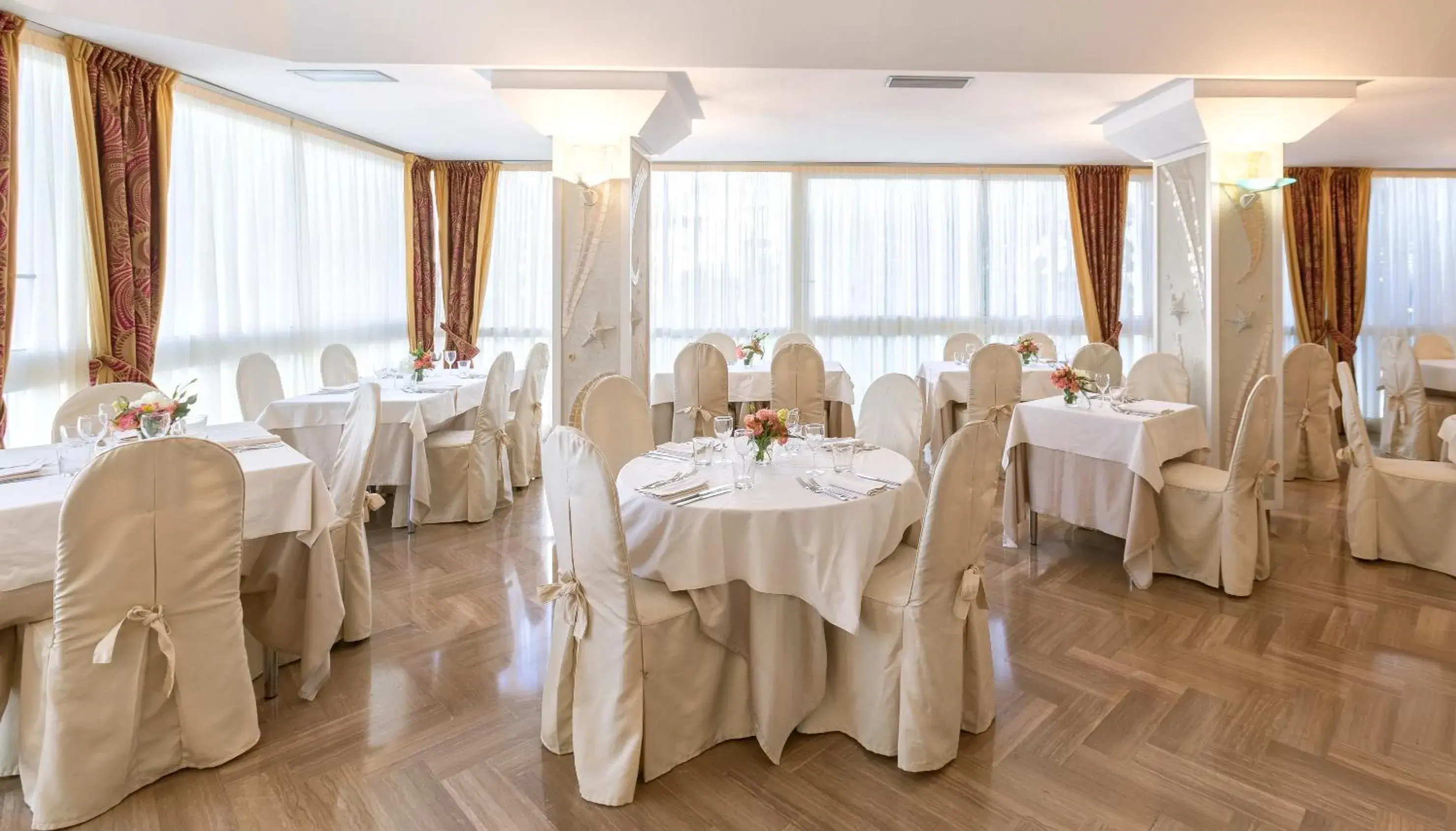 Restaurant/places to eat, Banquet Facilities in Hotel Feldberg