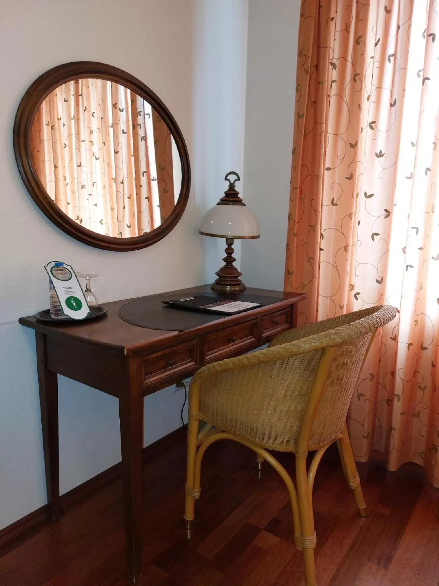 Seating area, TV/Entertainment Center in Hotel Goldener Stern