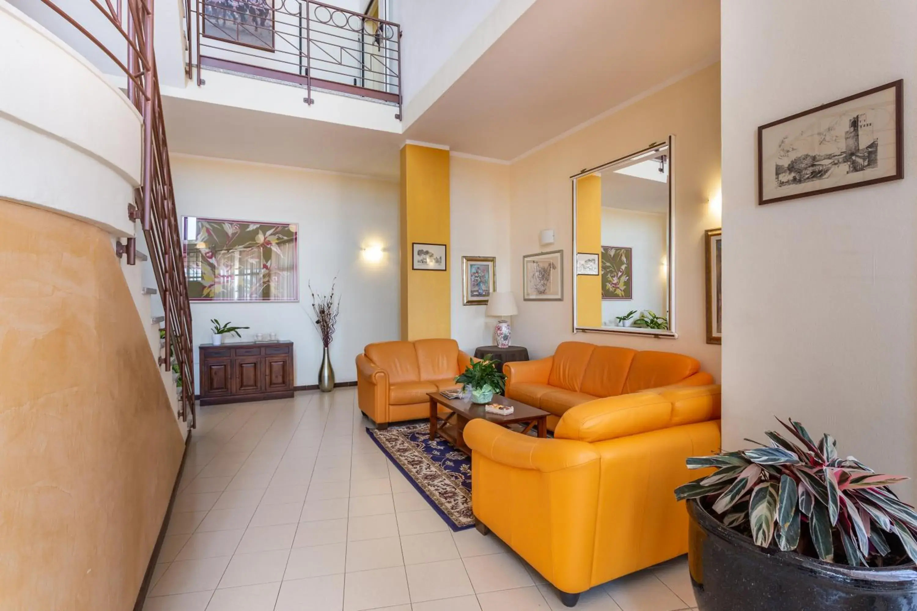 Lobby or reception, Seating Area in Rodia Inn