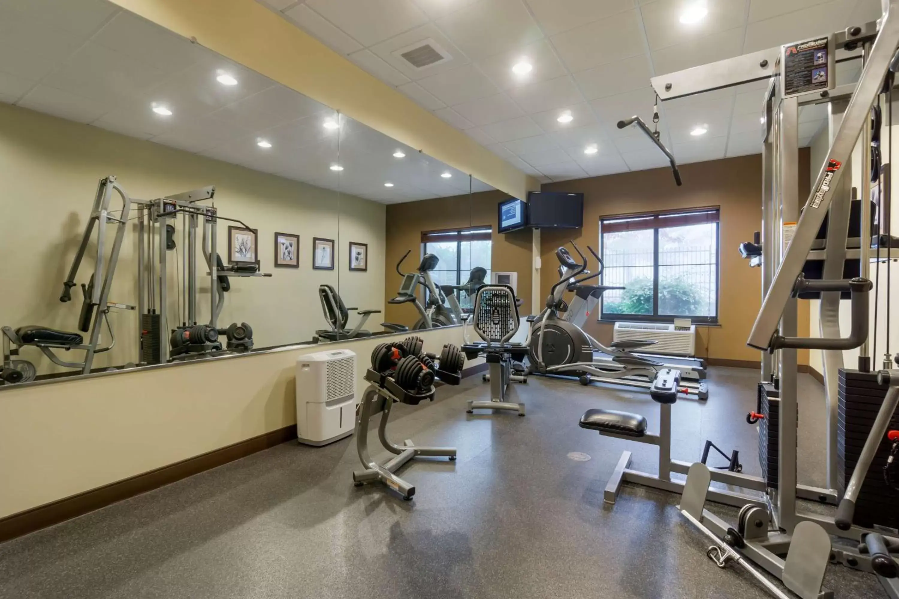 Fitness centre/facilities, Fitness Center/Facilities in Best Western Plus Lacey Inn & Suites