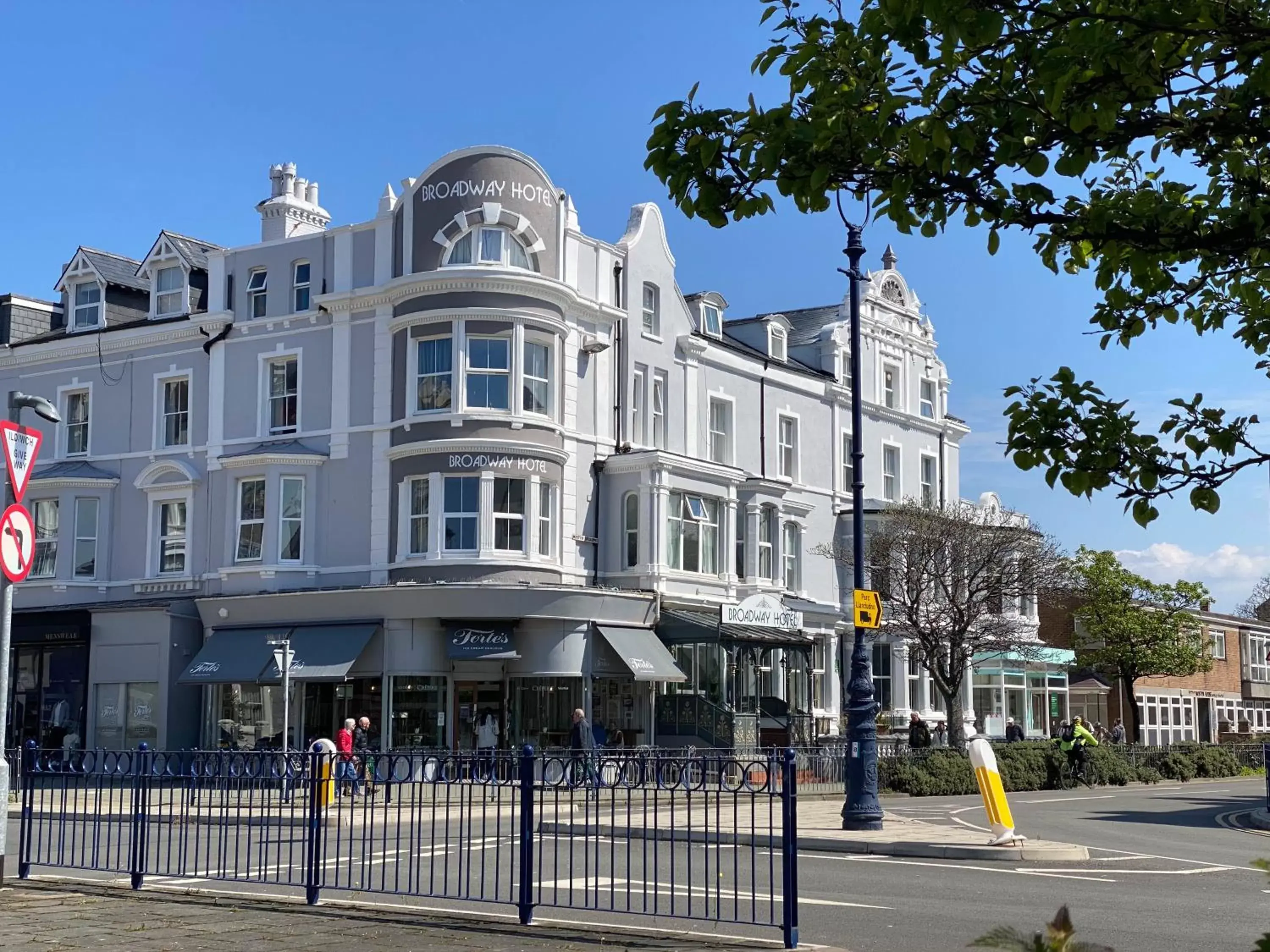 Property Building in The Broadway Hotel