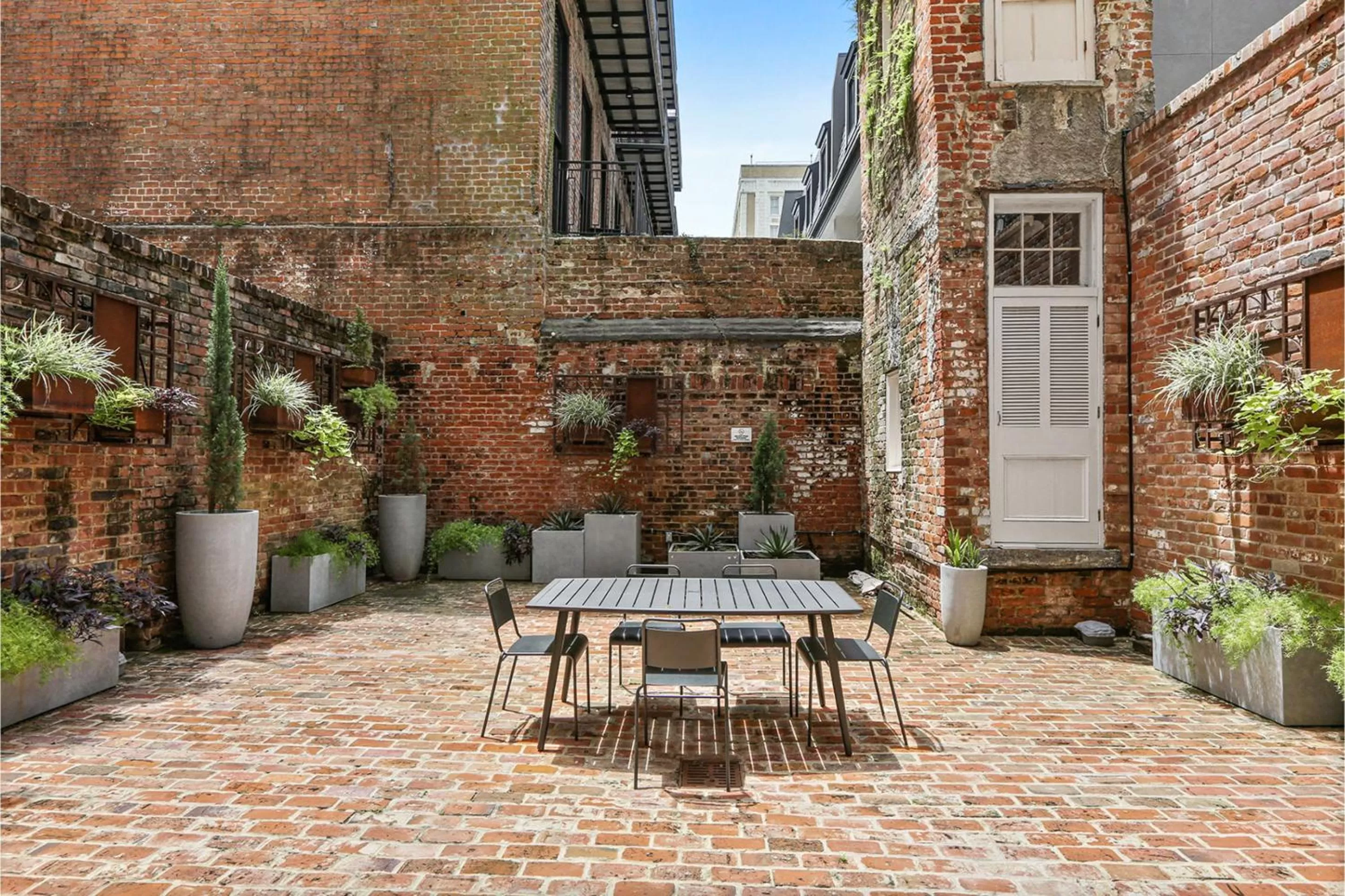 Property building in Roami at Factors Row