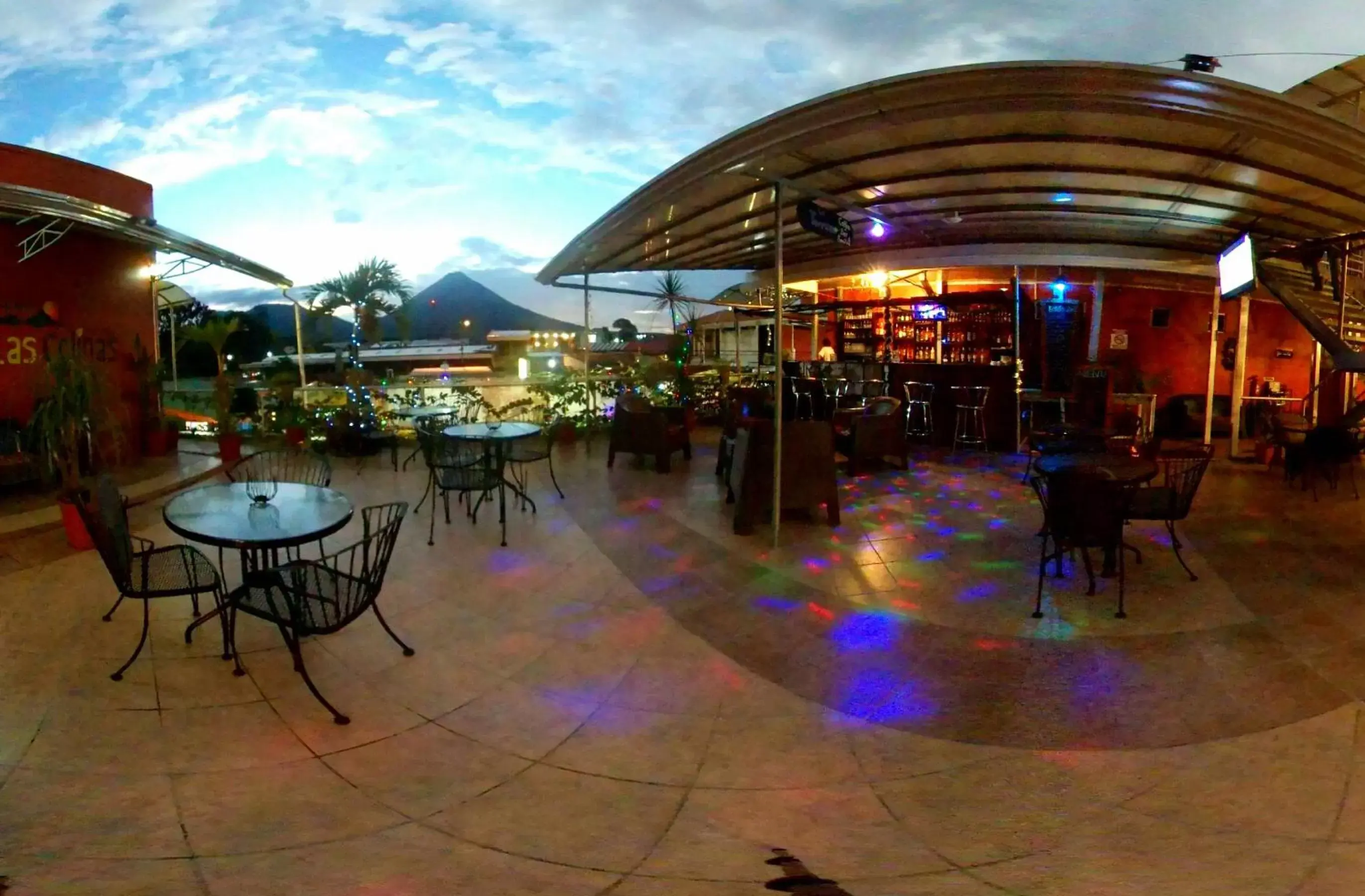 Patio in Hotel Las Colinas