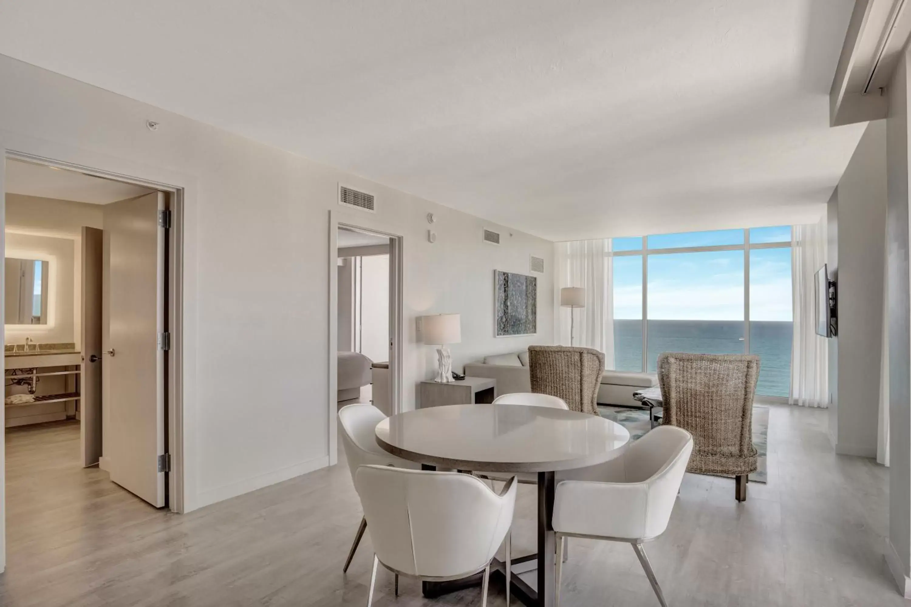 Seating Area in Daytona Grande Oceanfront Resort