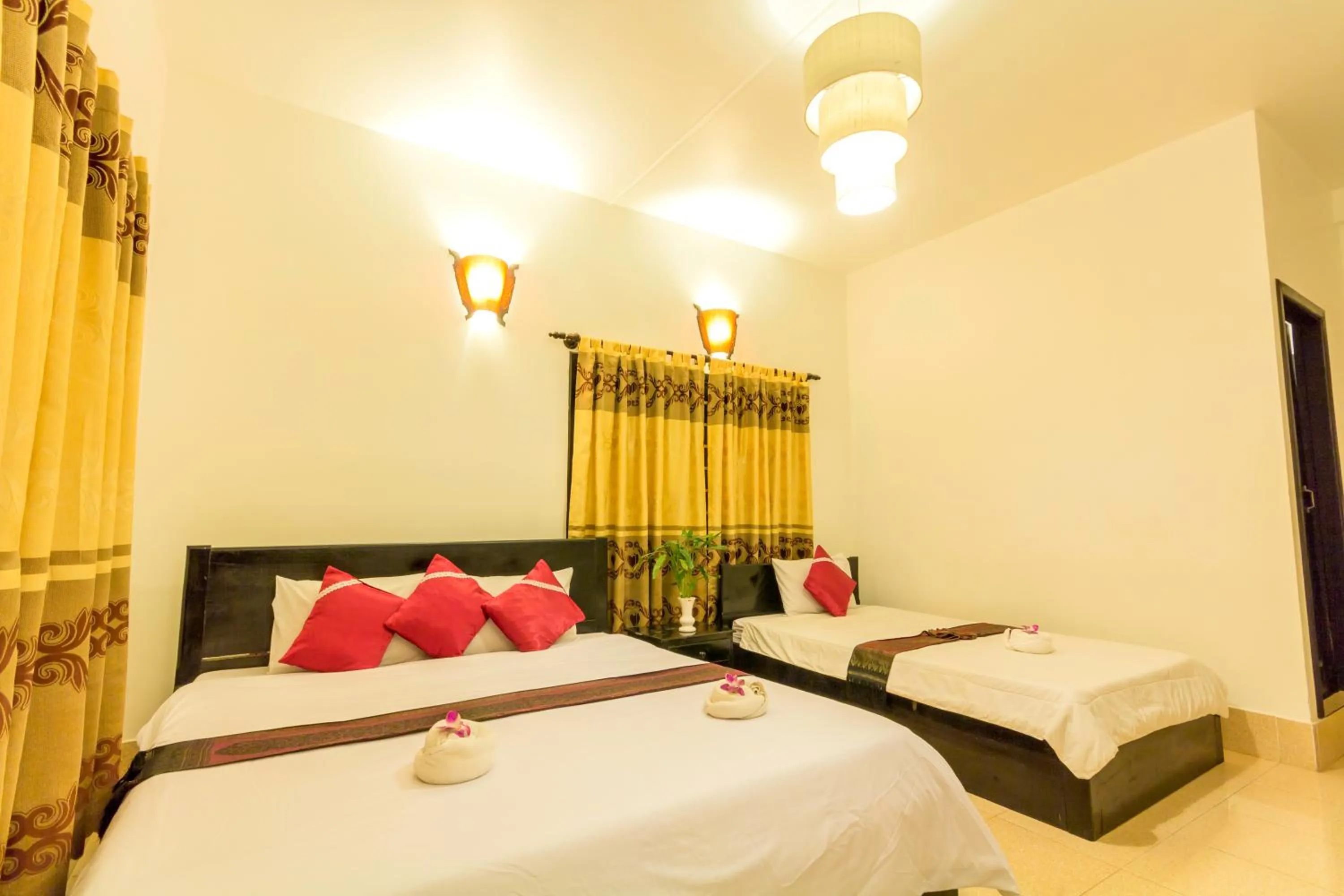 Photo of the whole room, Bed in Bou Savy Guesthouse